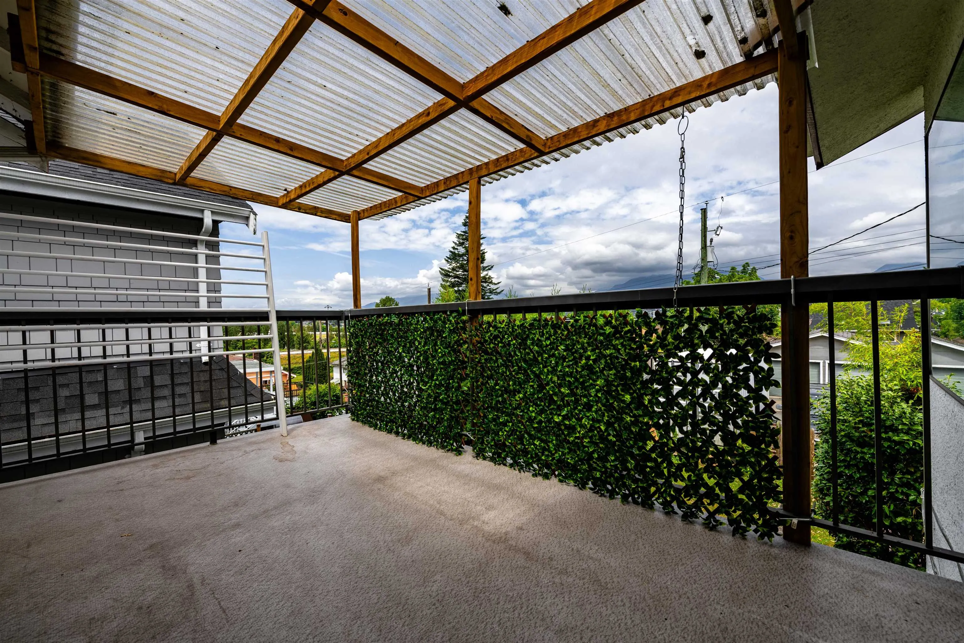 3439 Dundas Street