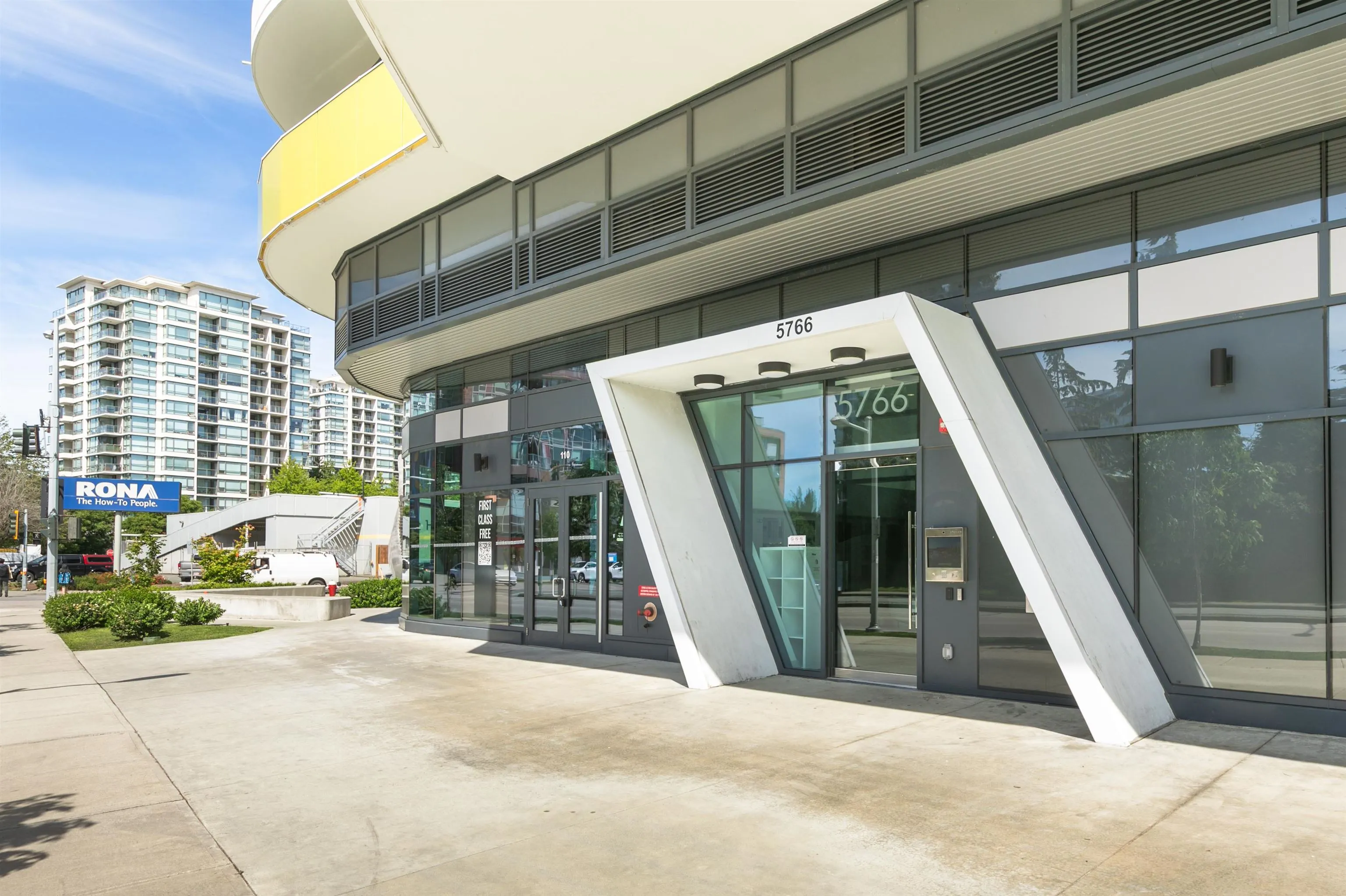 1007 5766 Gilbert Road