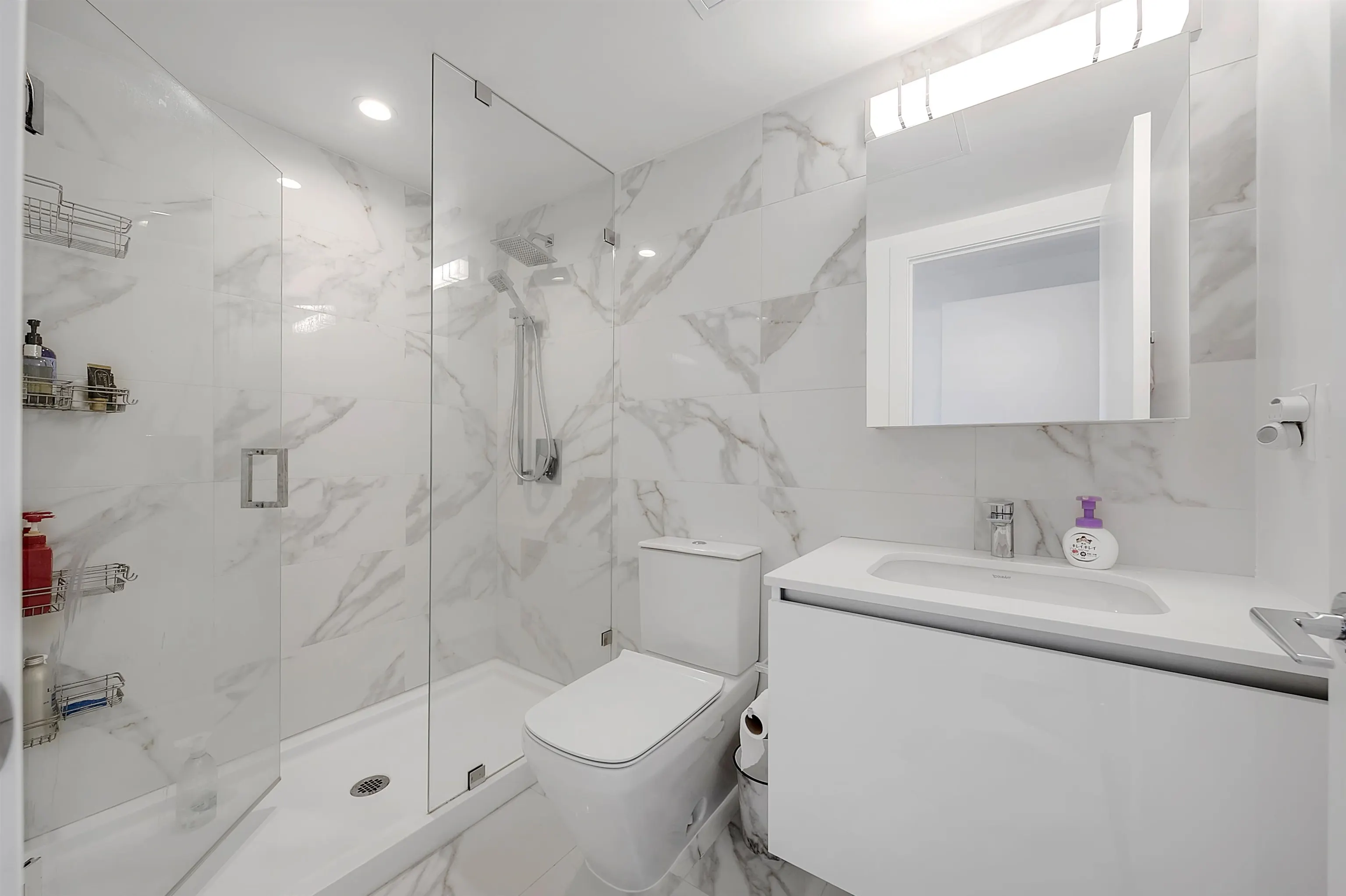 1007 5766 Gilbert Road