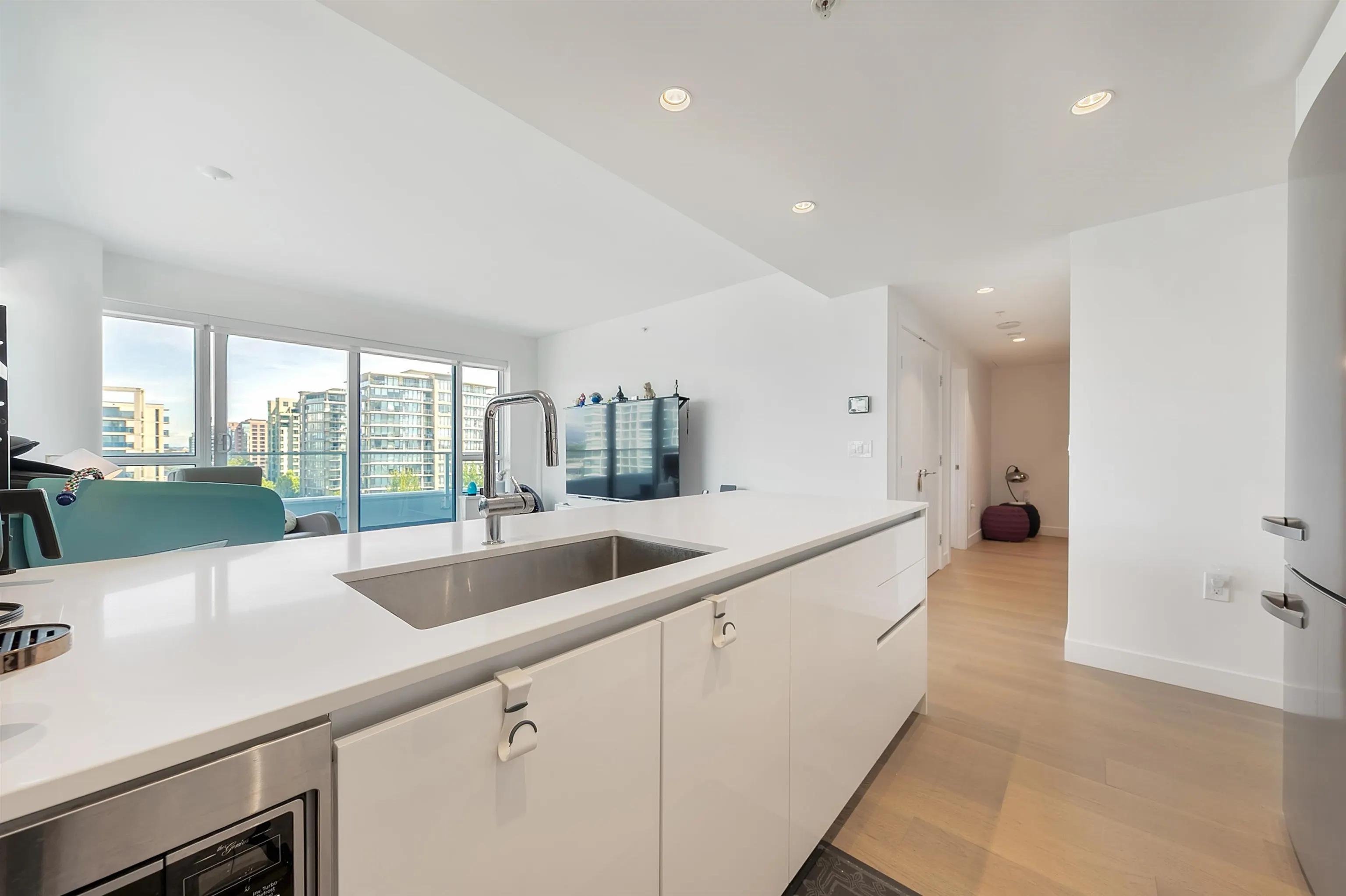 1007 5766 Gilbert Road