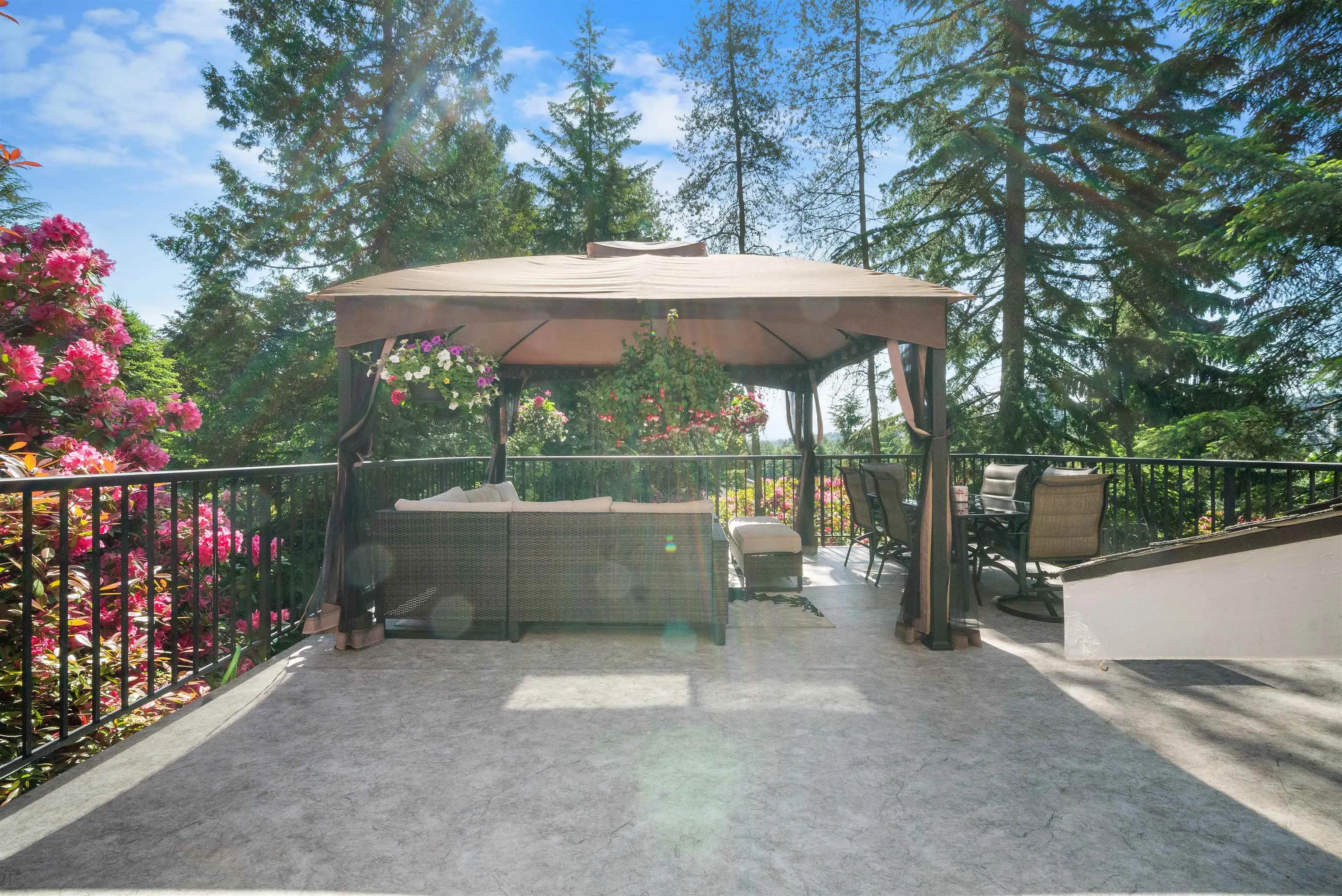 602 Thurston Terrace