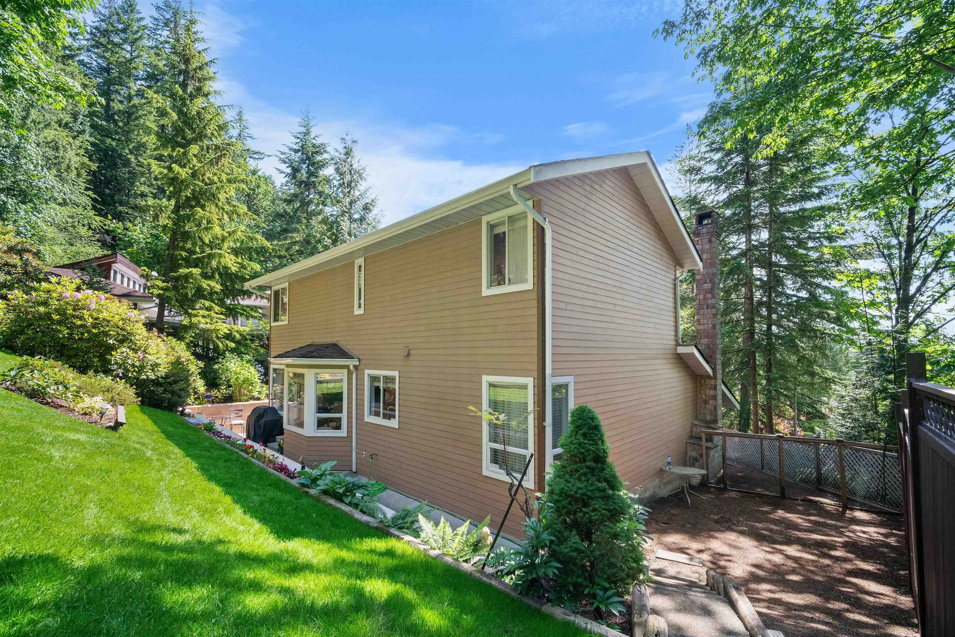 602 Thurston Terrace