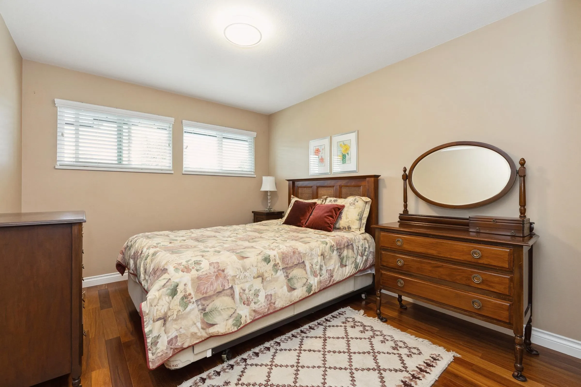 12019 Chestnut Crescent