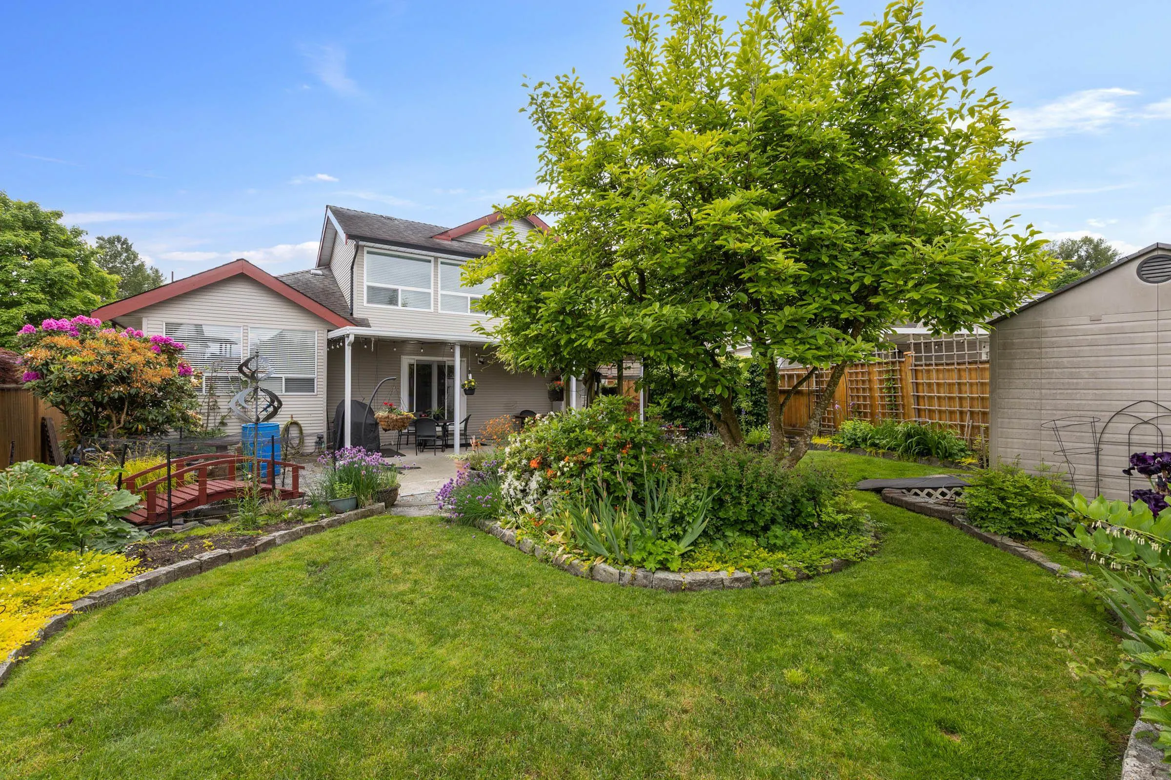 12019 Chestnut Crescent