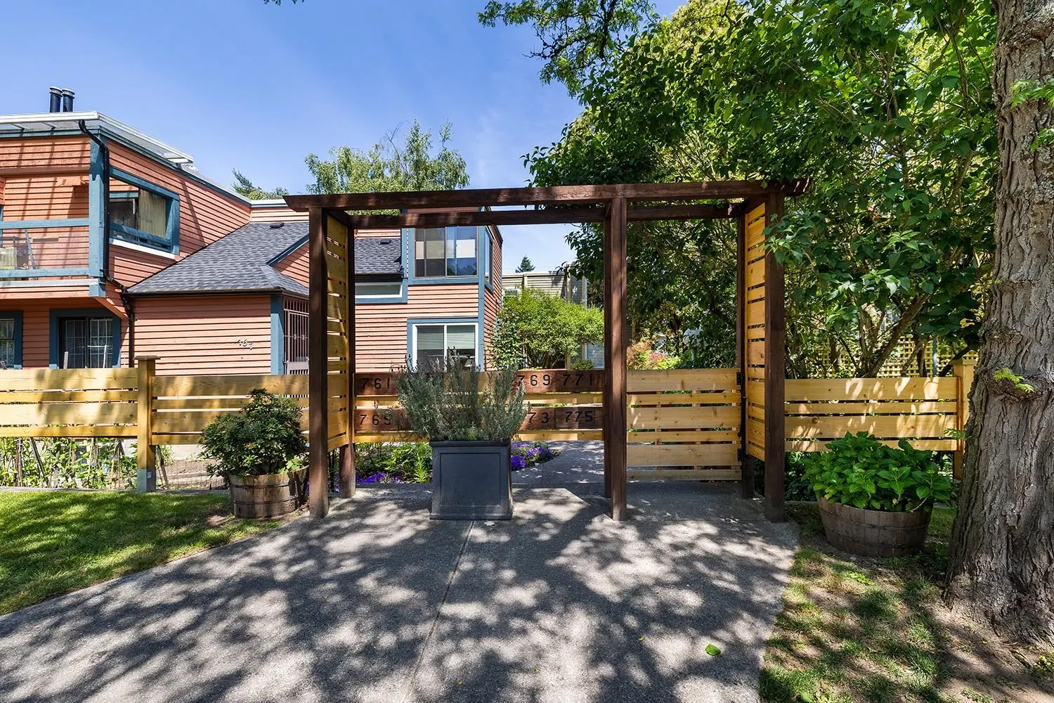 765 Keefer Street