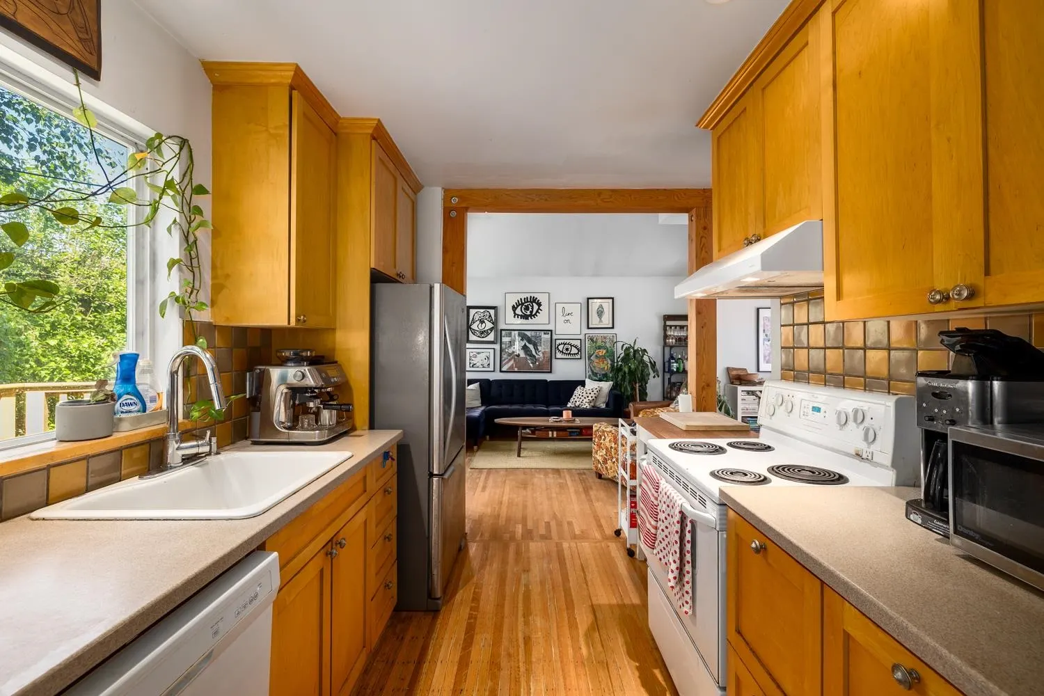 765 Keefer Street