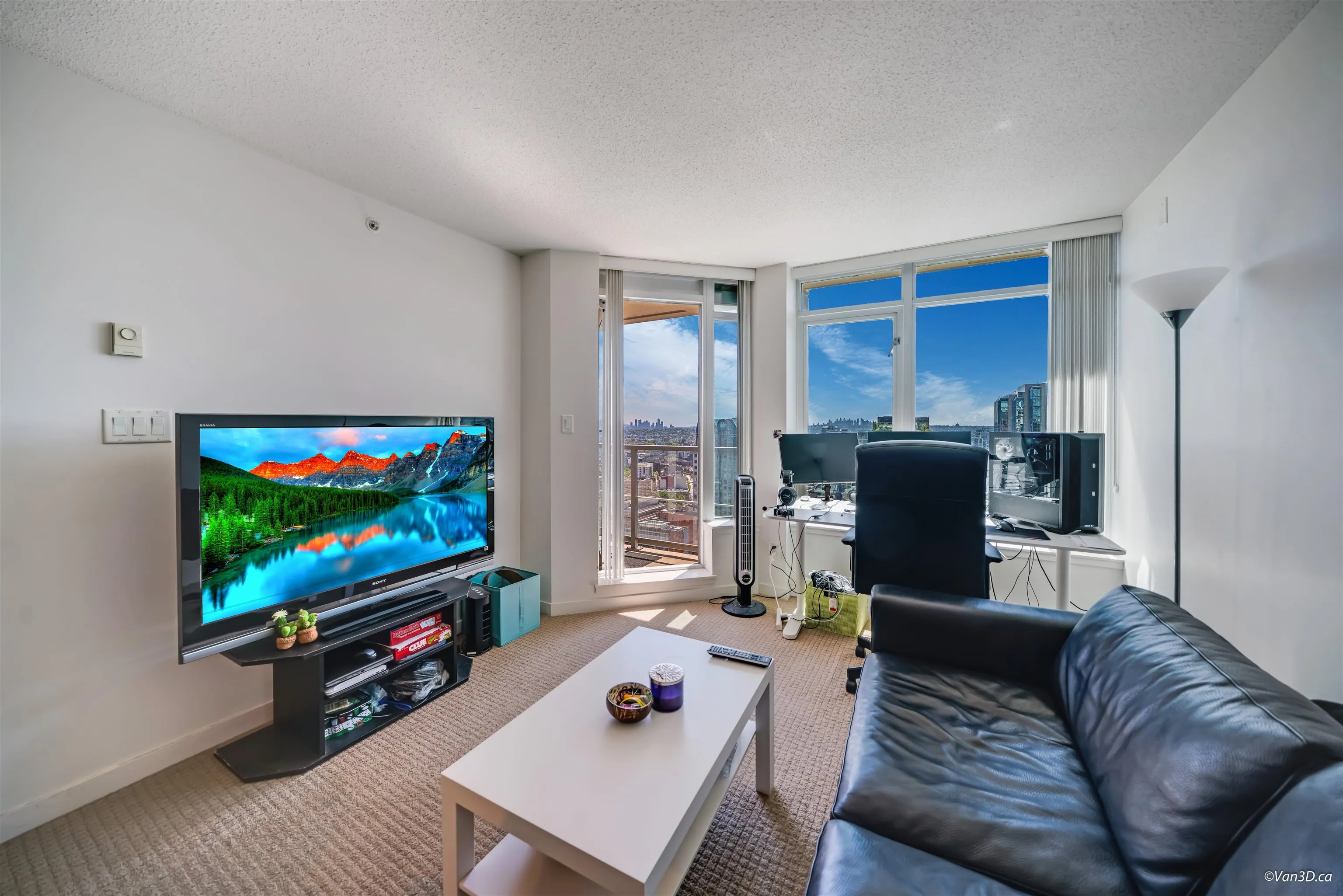 2714 610 Granville Street