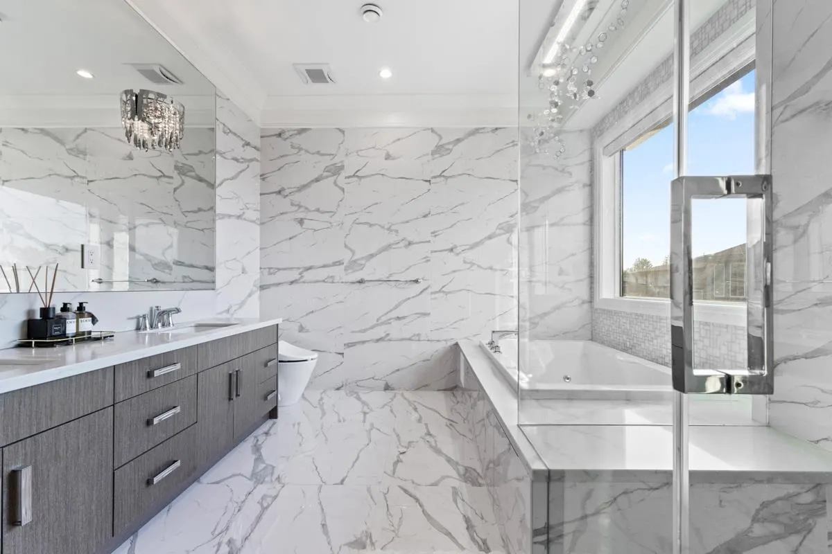 6340 Bellflower Drive