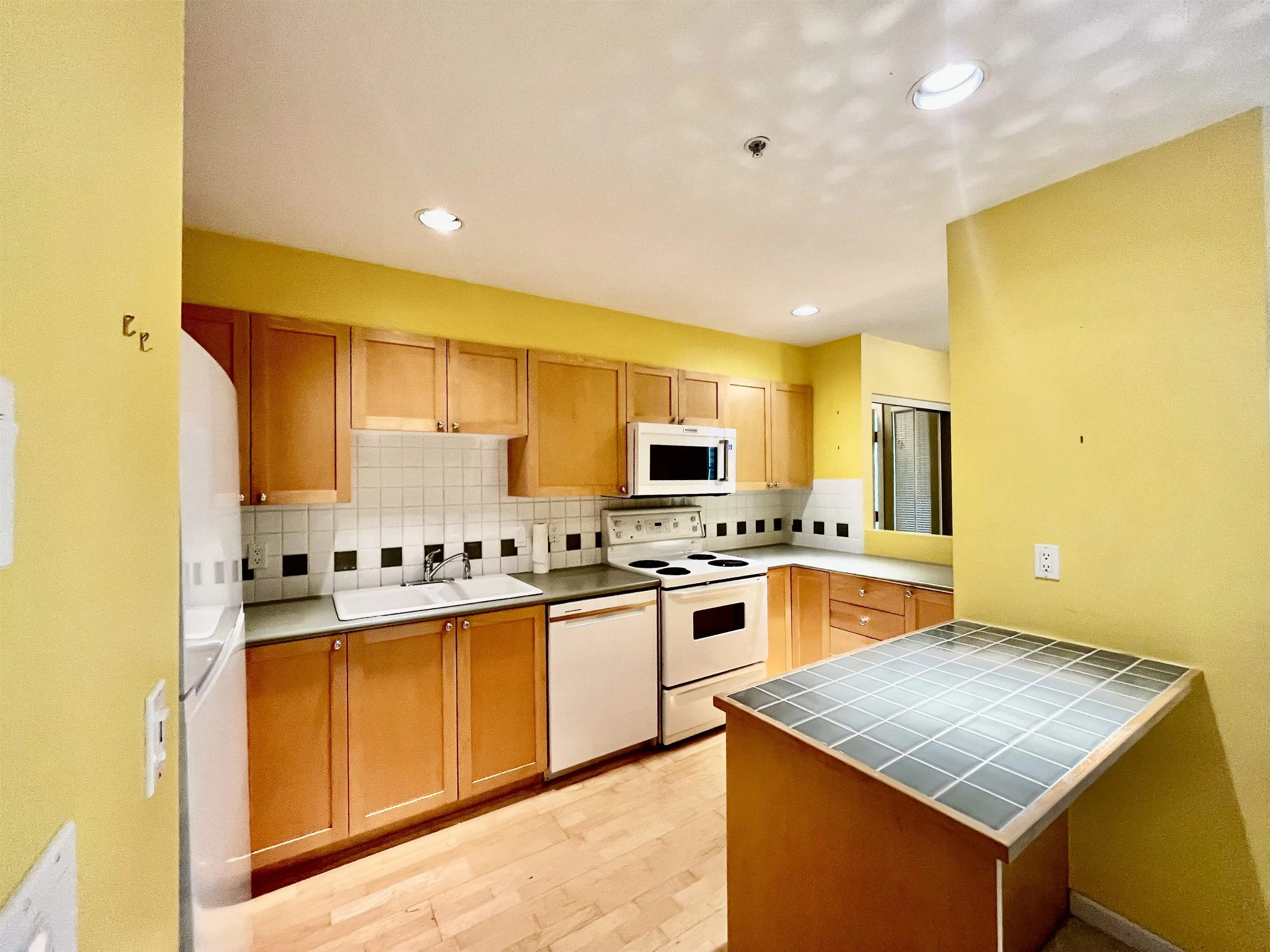 116 1702 56th Street