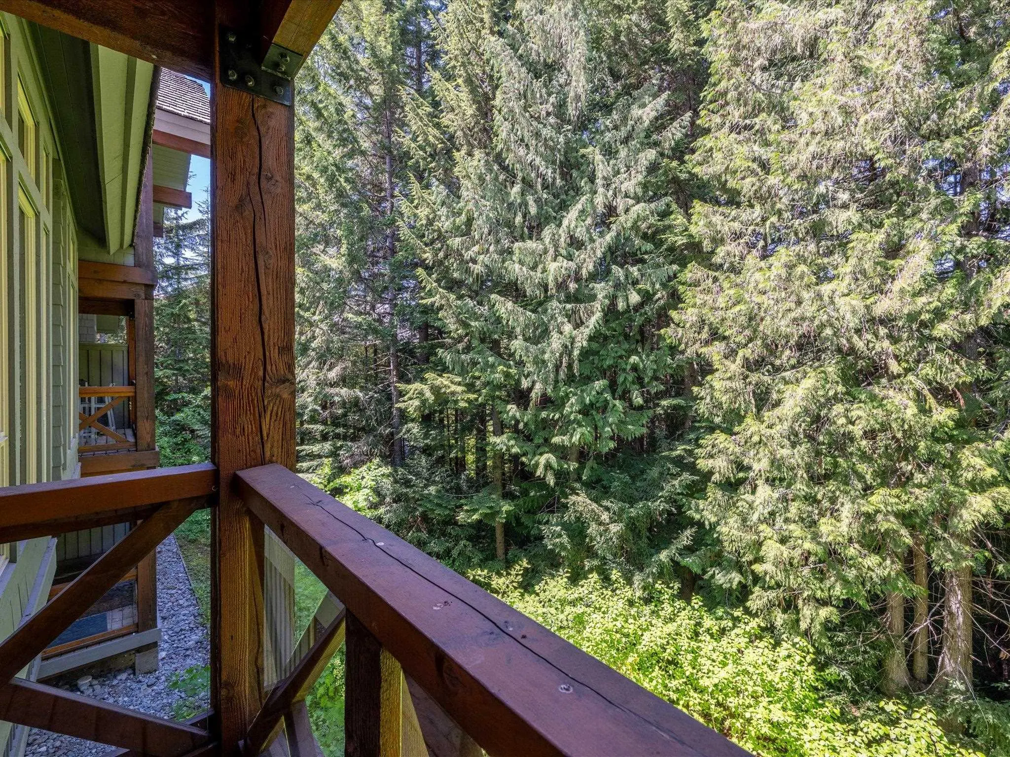 3 4668 Blackcomb Way