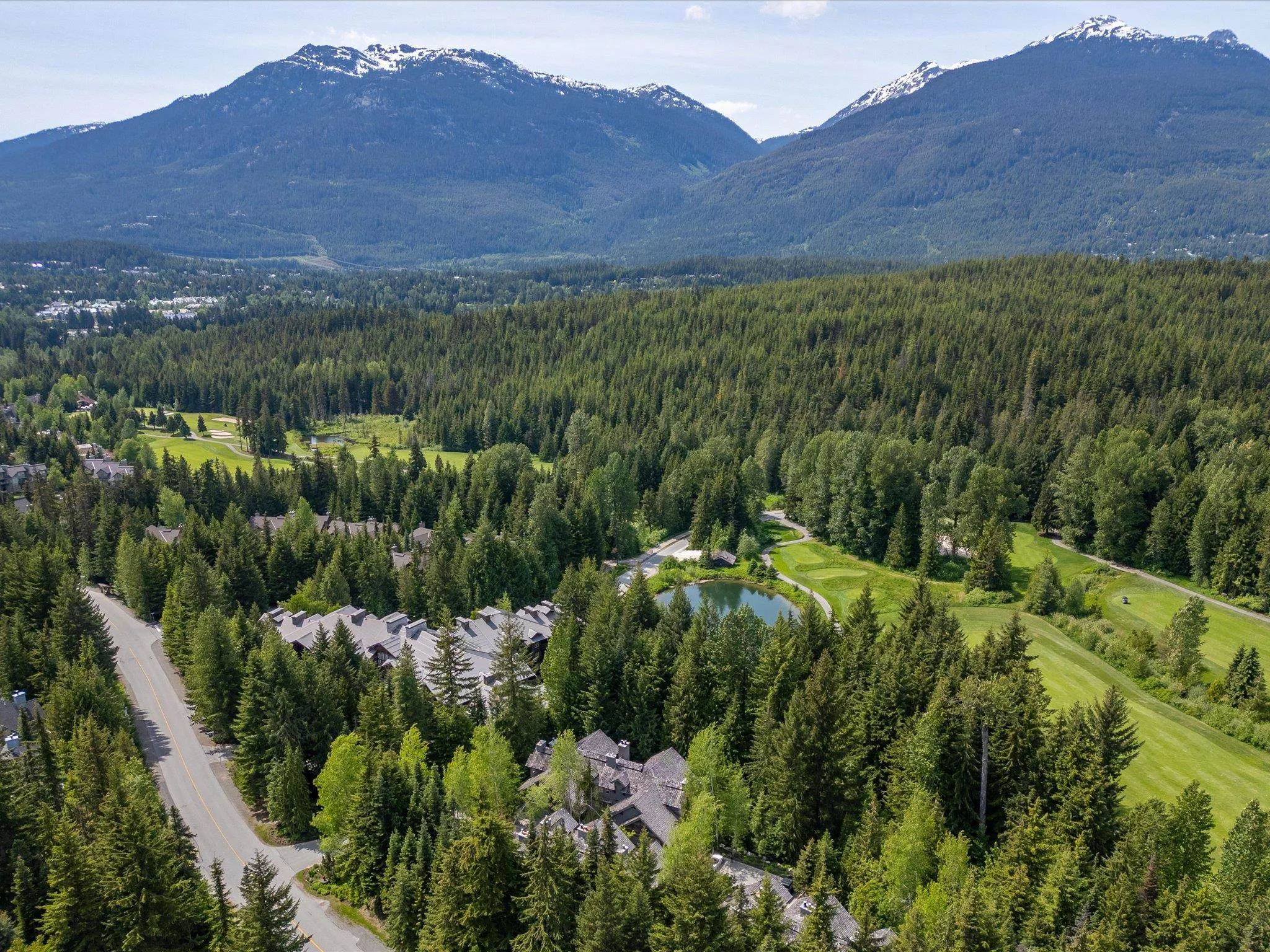 3 4668 Blackcomb Way