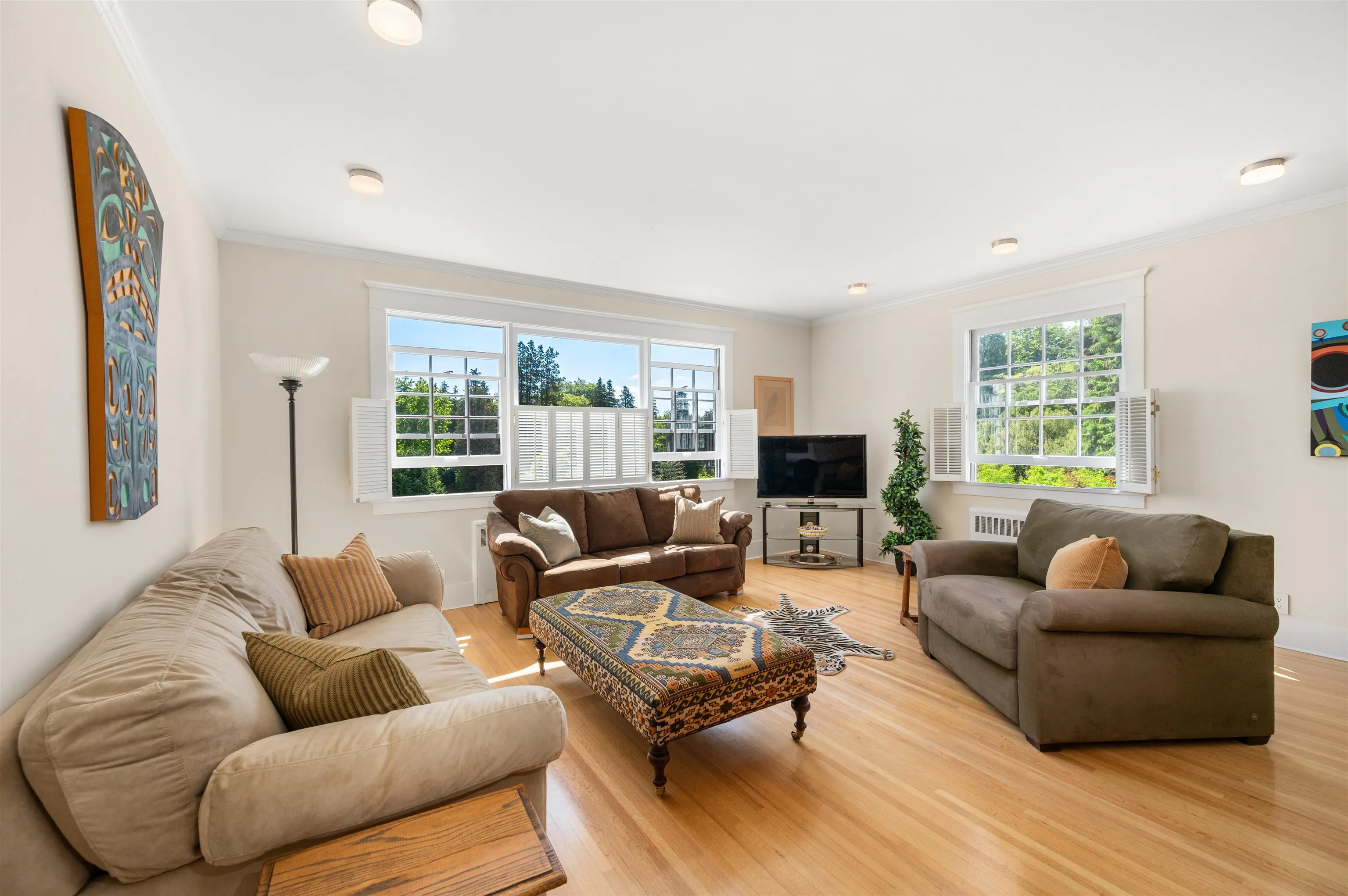 307 2890 Point Grey Road