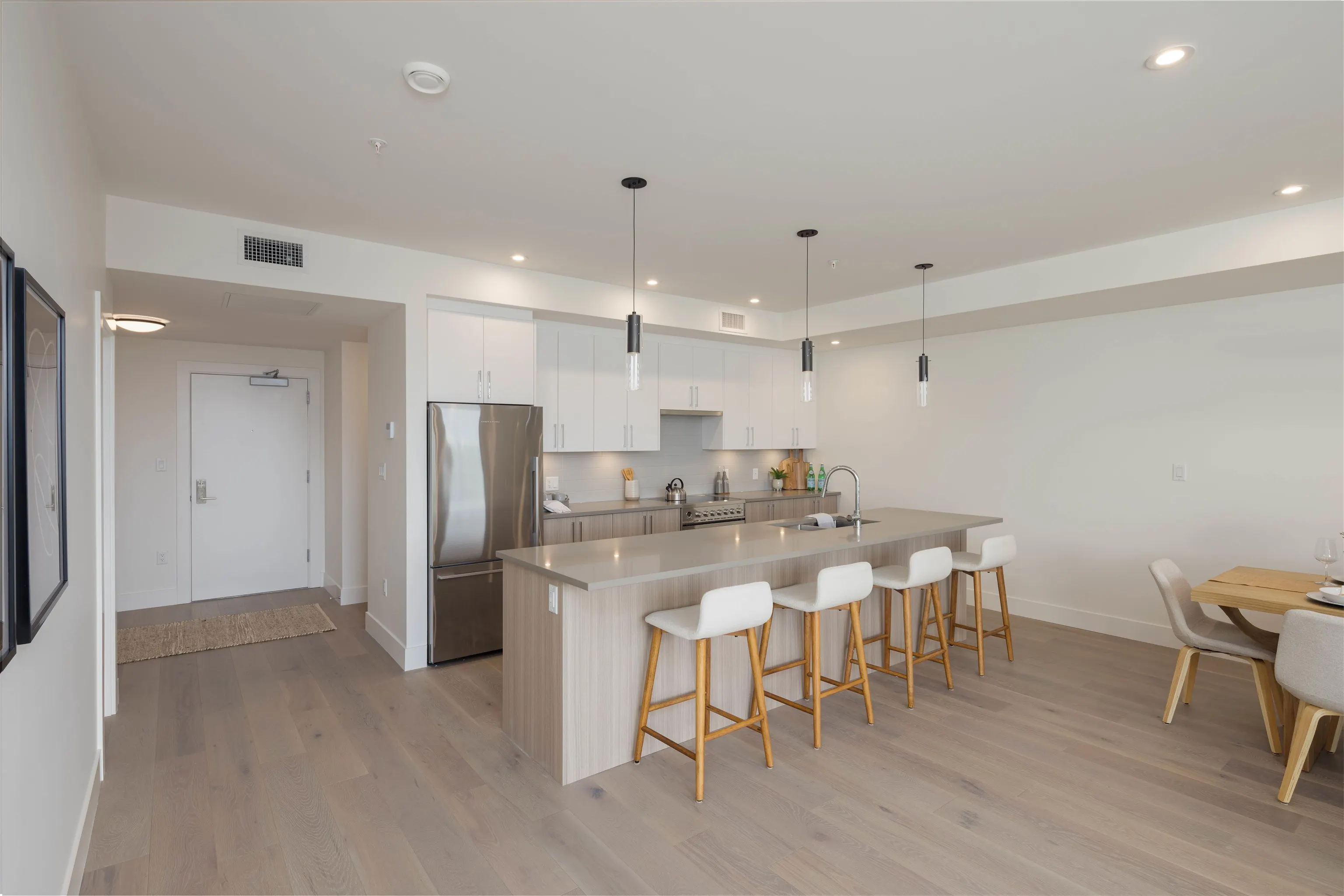 307 3405 Mamquam Road