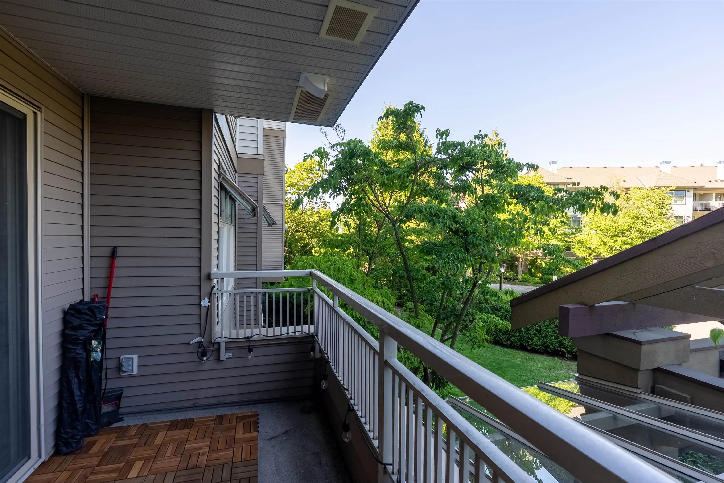 201 15220 Guildford Drive