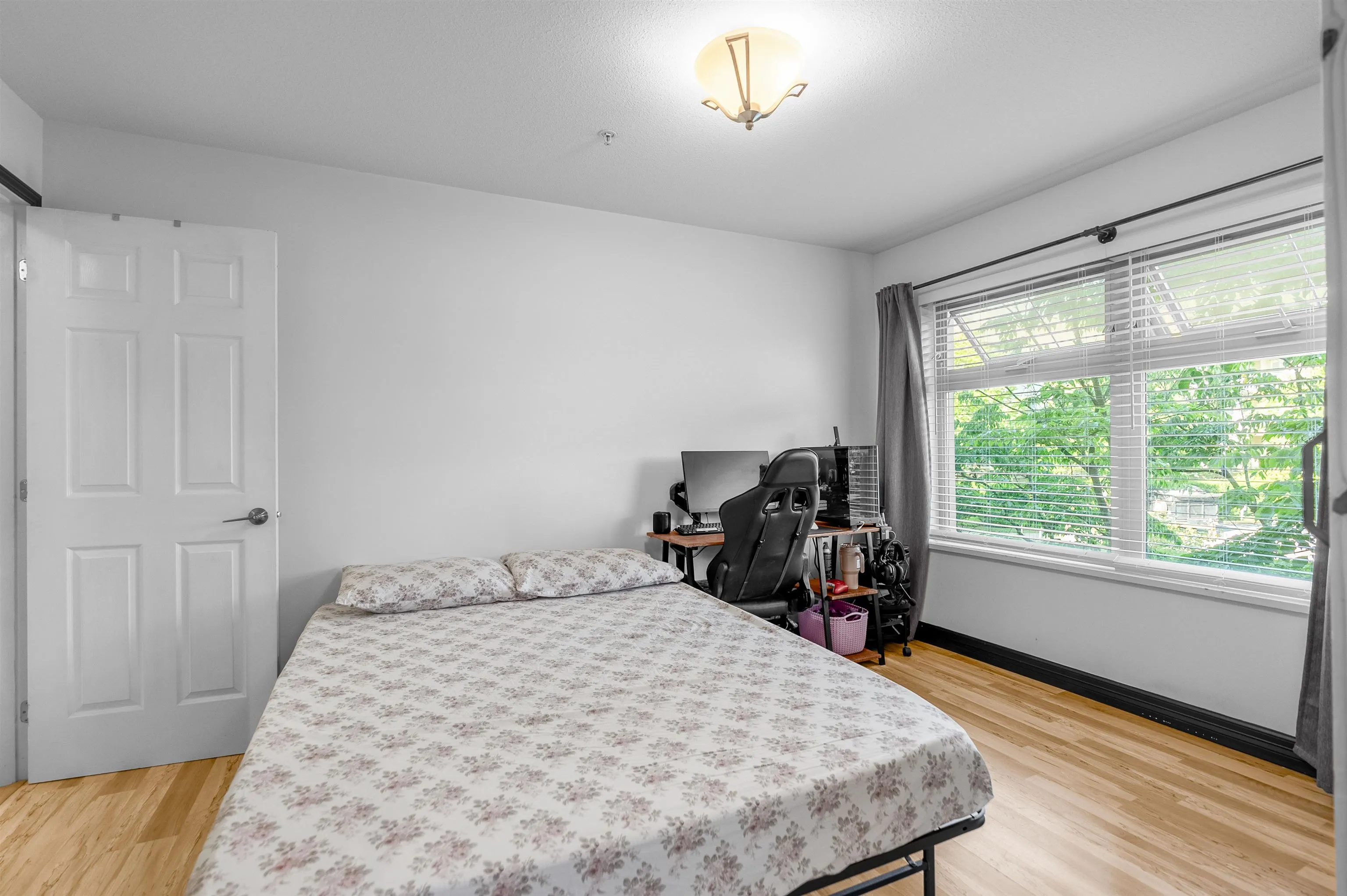 201 15220 Guildford Drive