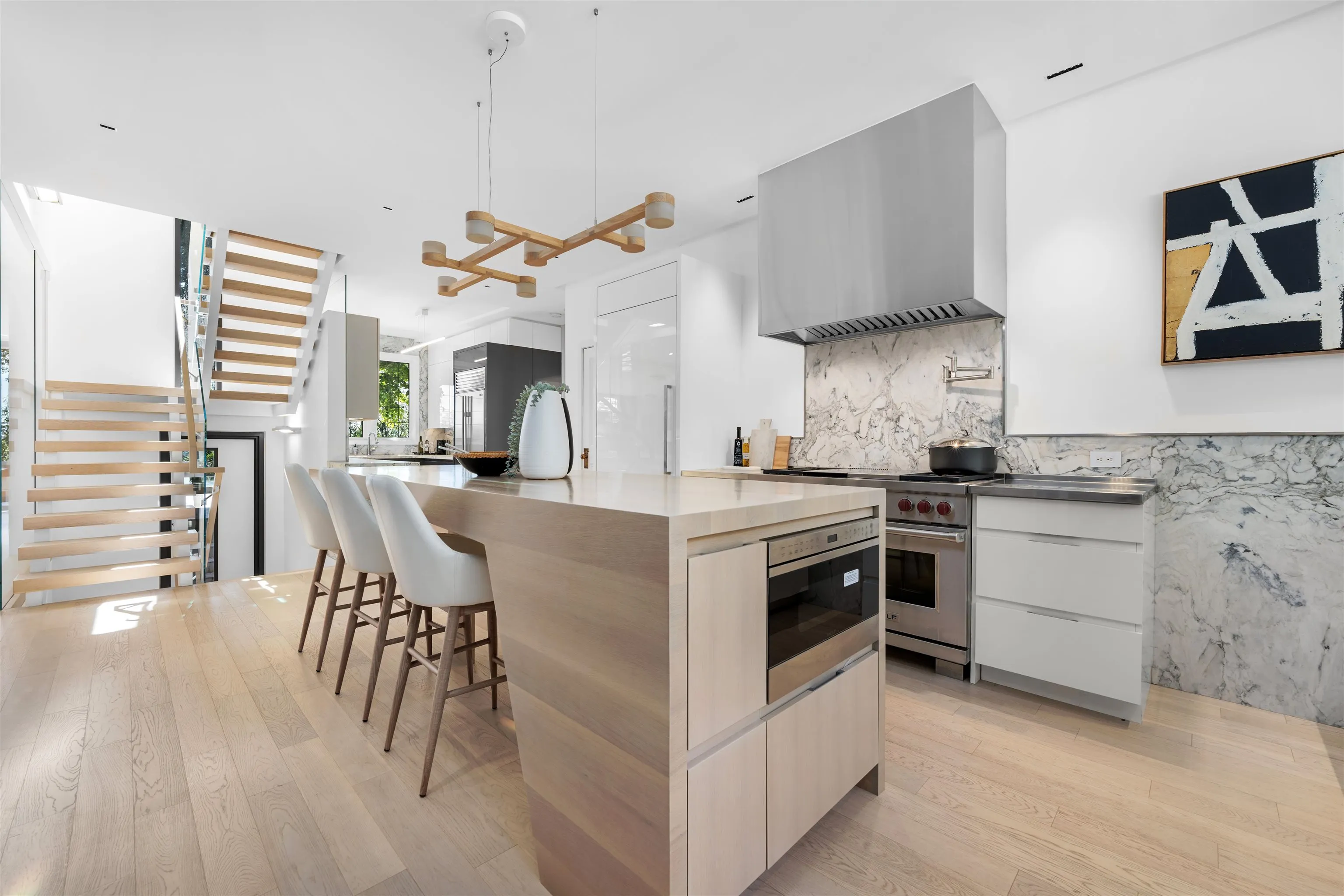 2106 SW Marine Drive