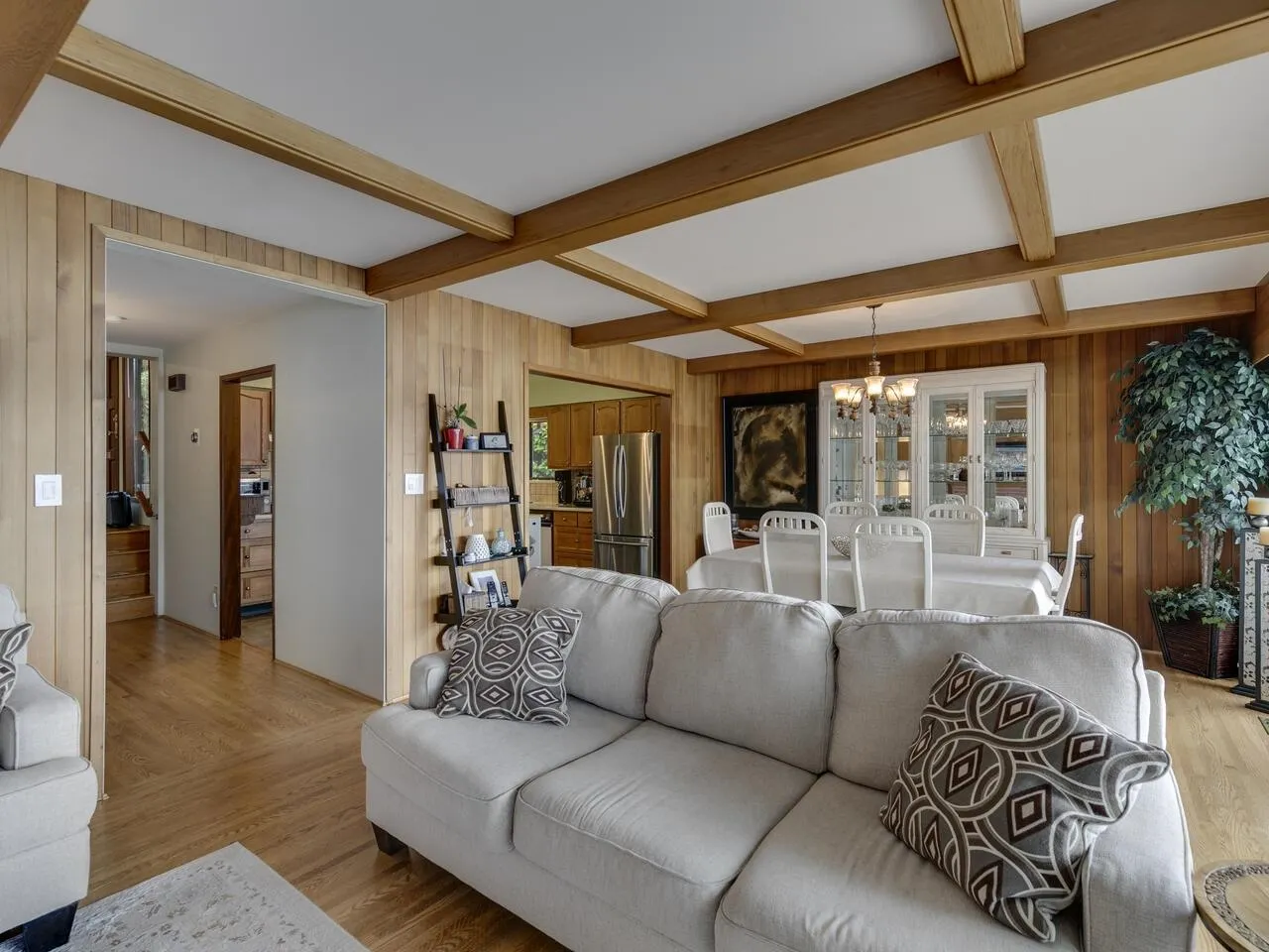 844 Alderside Road
