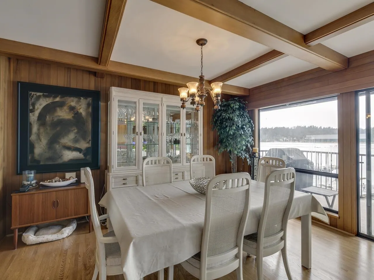844 Alderside Road