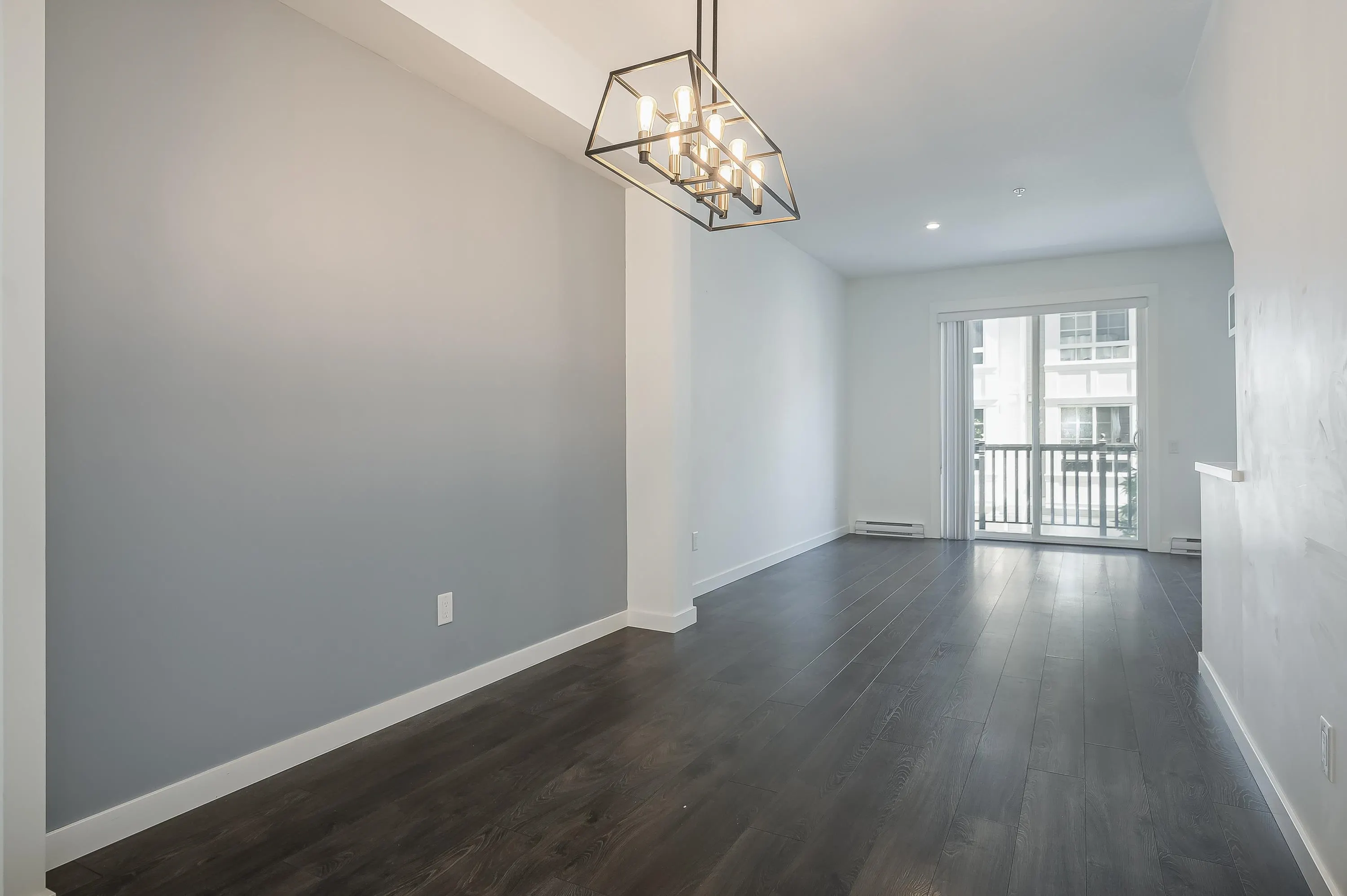 58 8476 207a Street