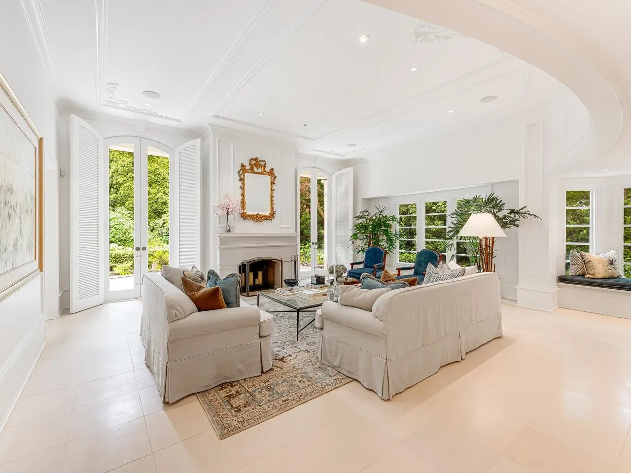 1660 Angus Drive