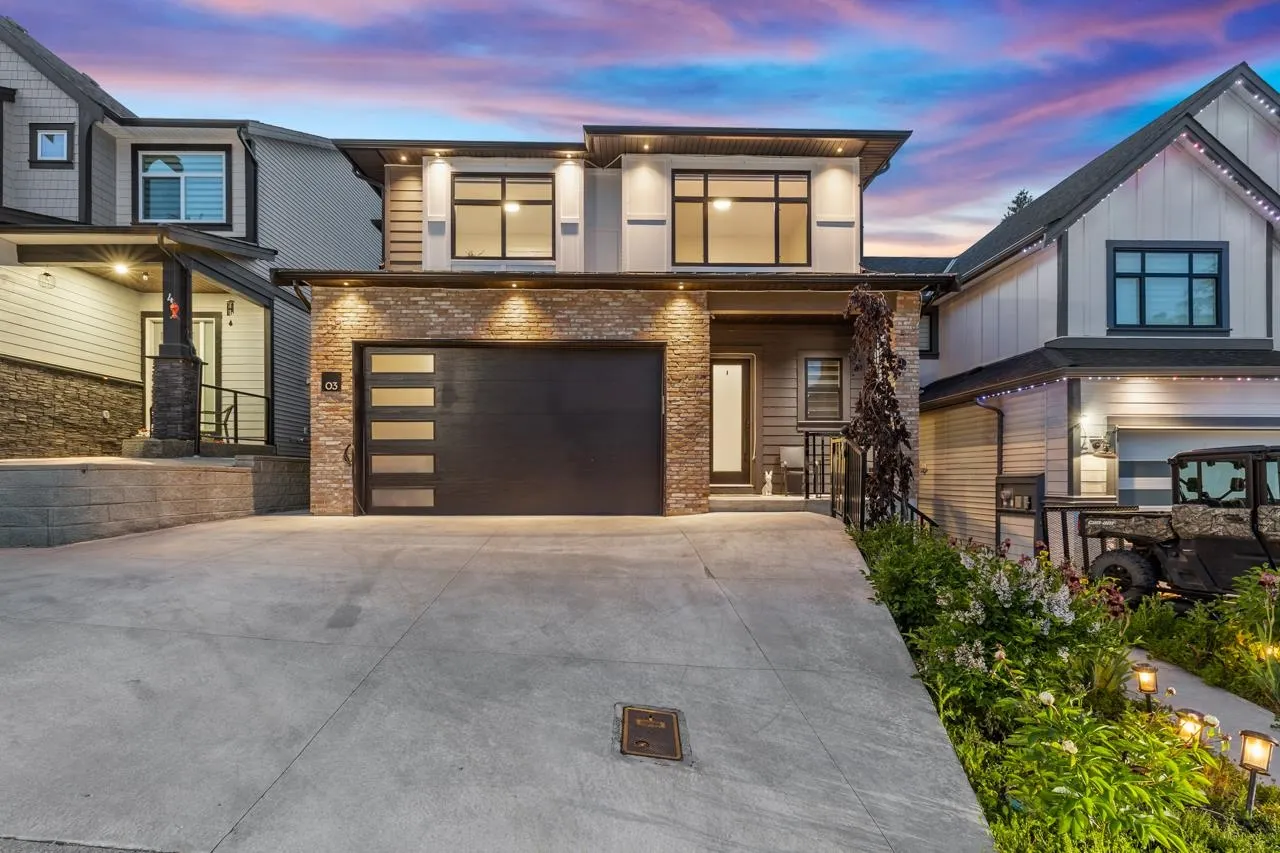 3 4581 Sumas Mountain Road