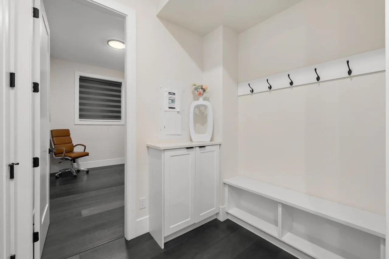 3 4581 Sumas Mountain Road