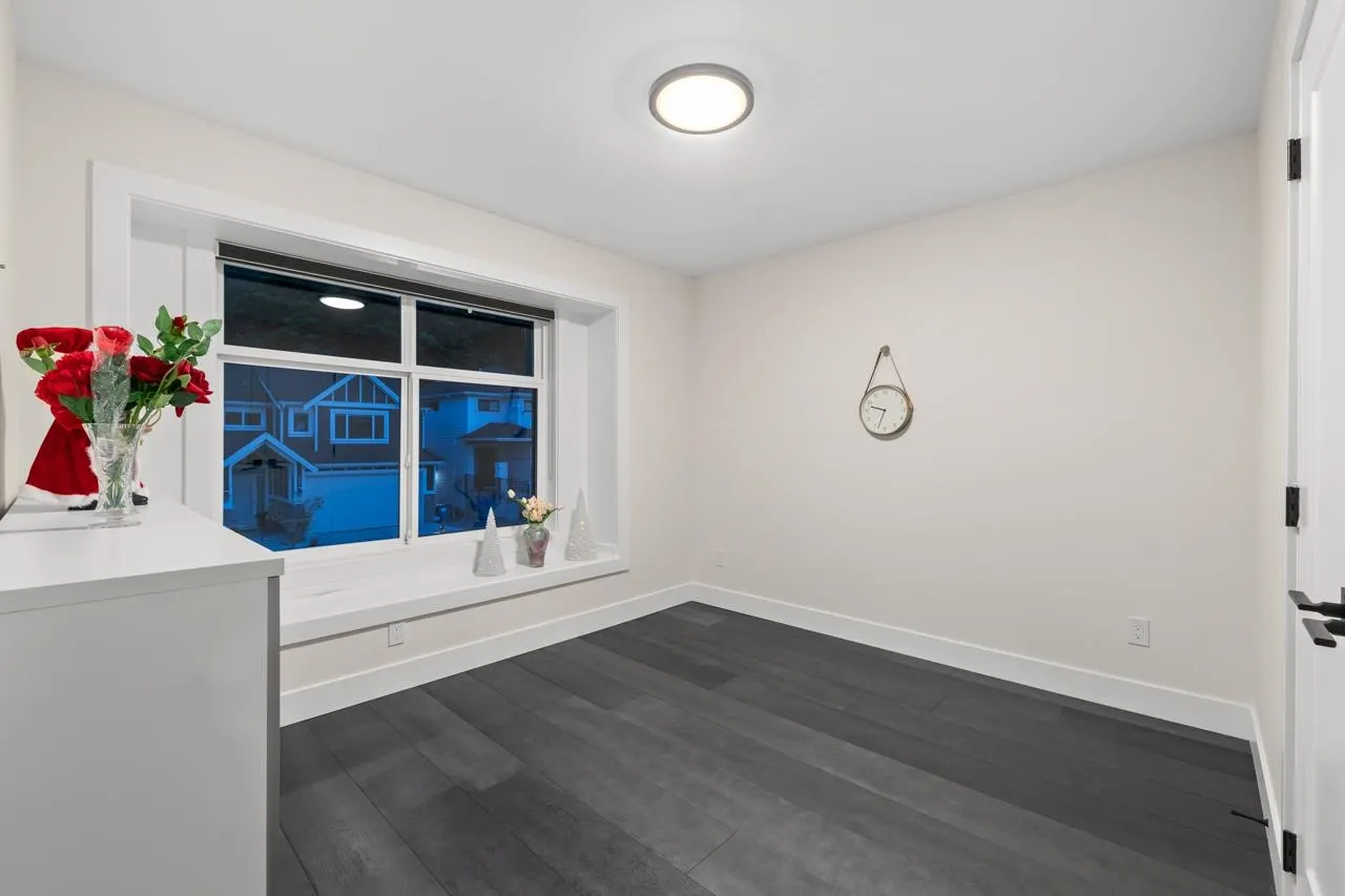 3 4581 Sumas Mountain Road