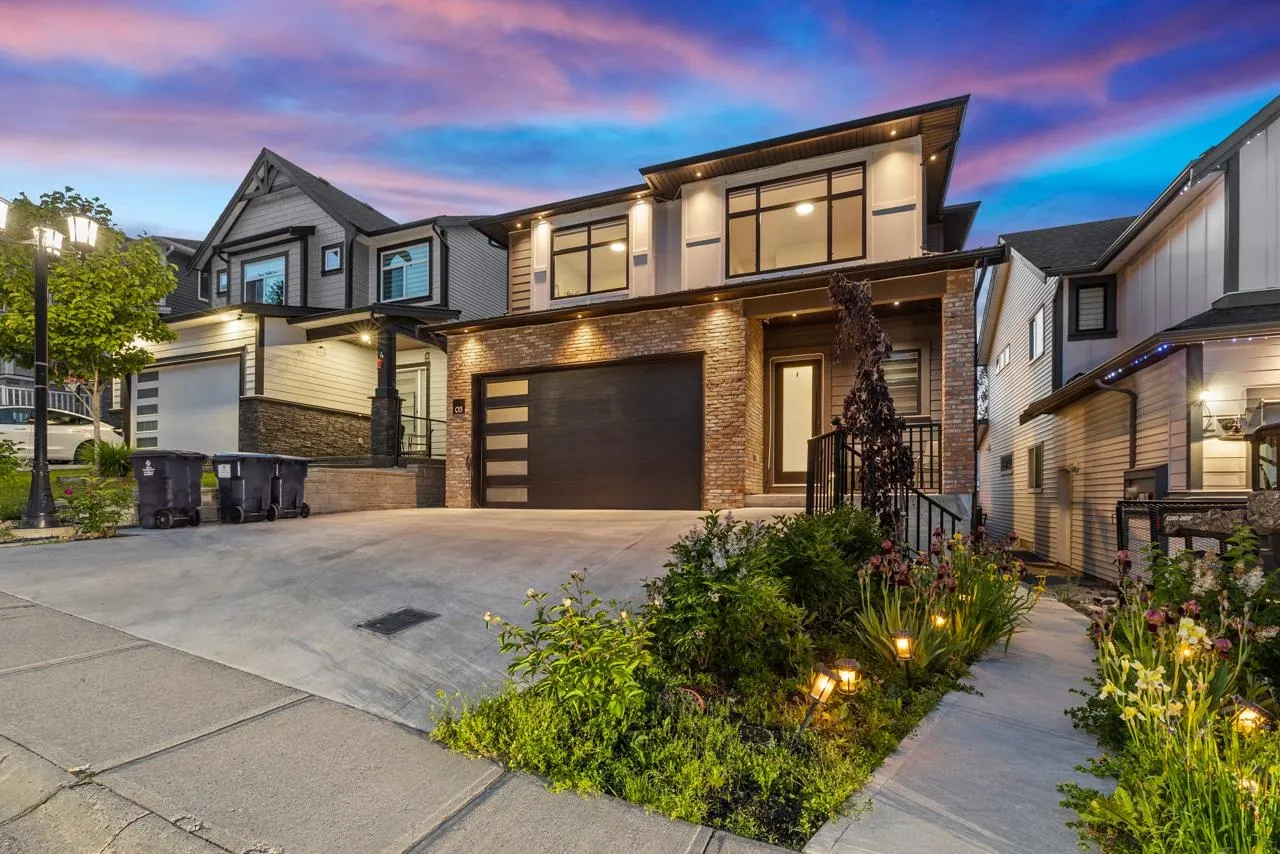 3 4581 Sumas Mountain Road