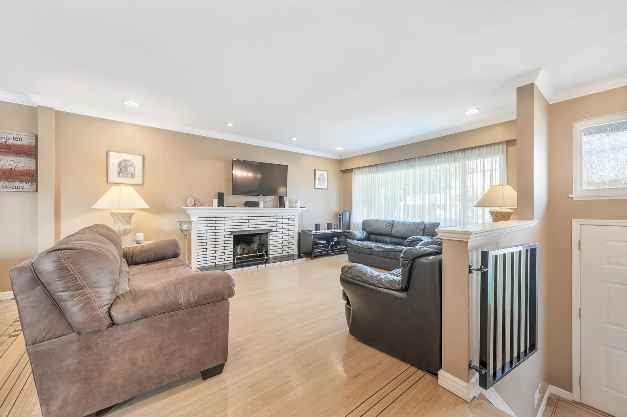 325 Seaview Drive