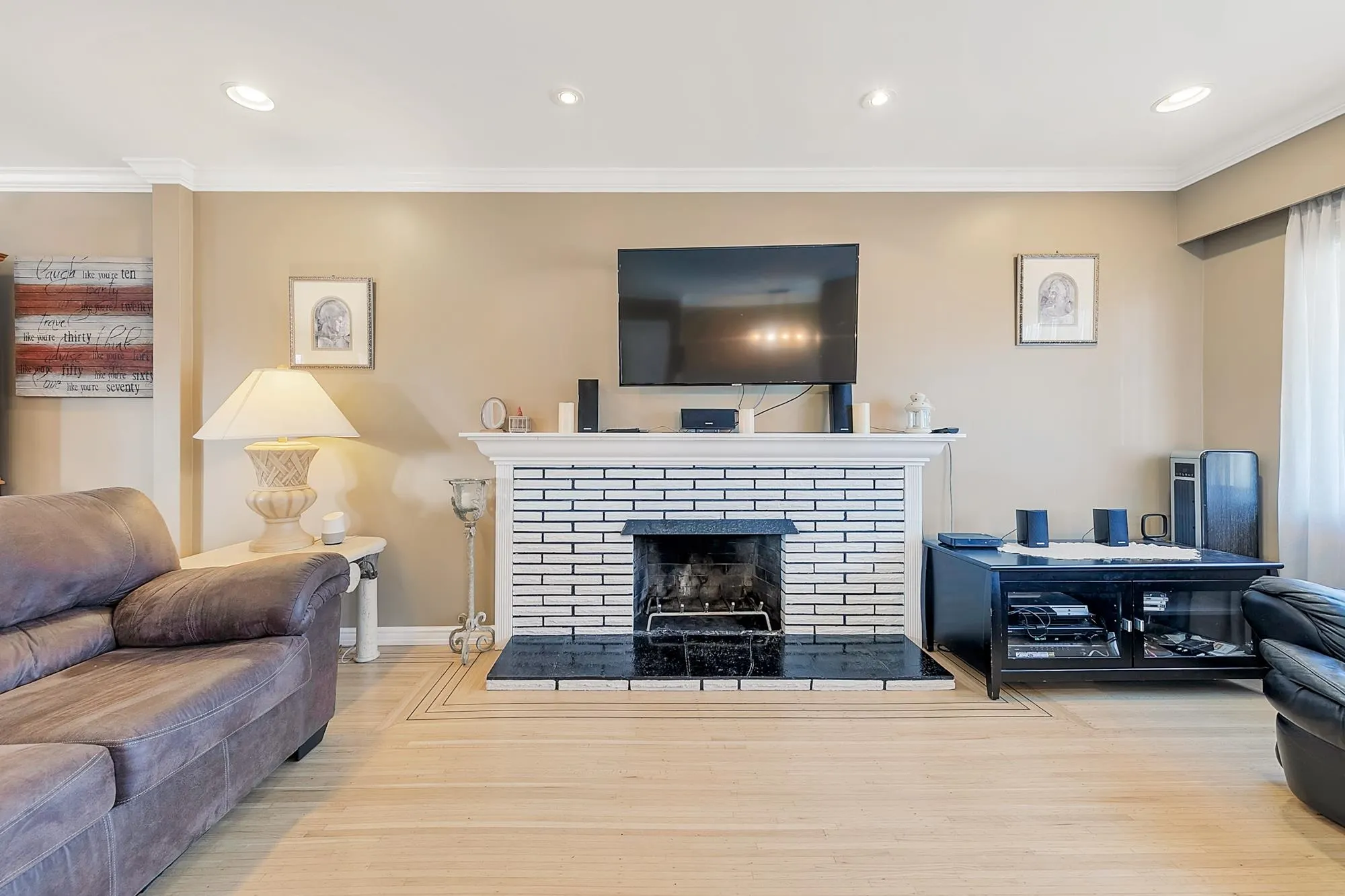 325 Seaview Drive