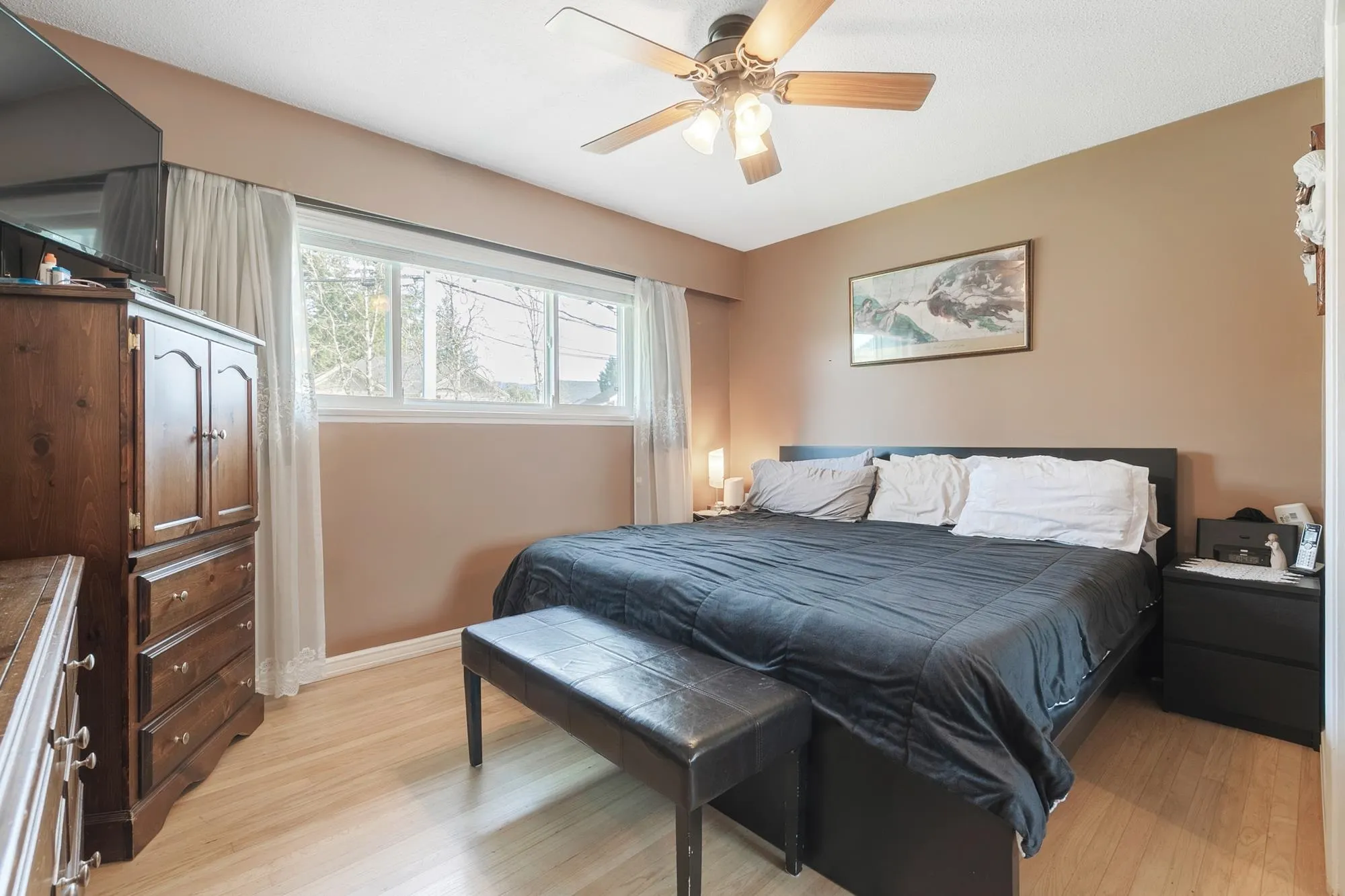 325 Seaview Drive