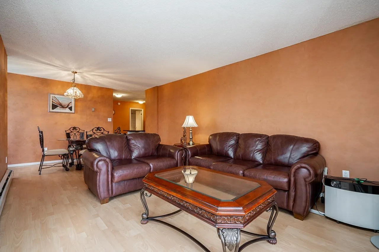 406 3755 Bartlett Court