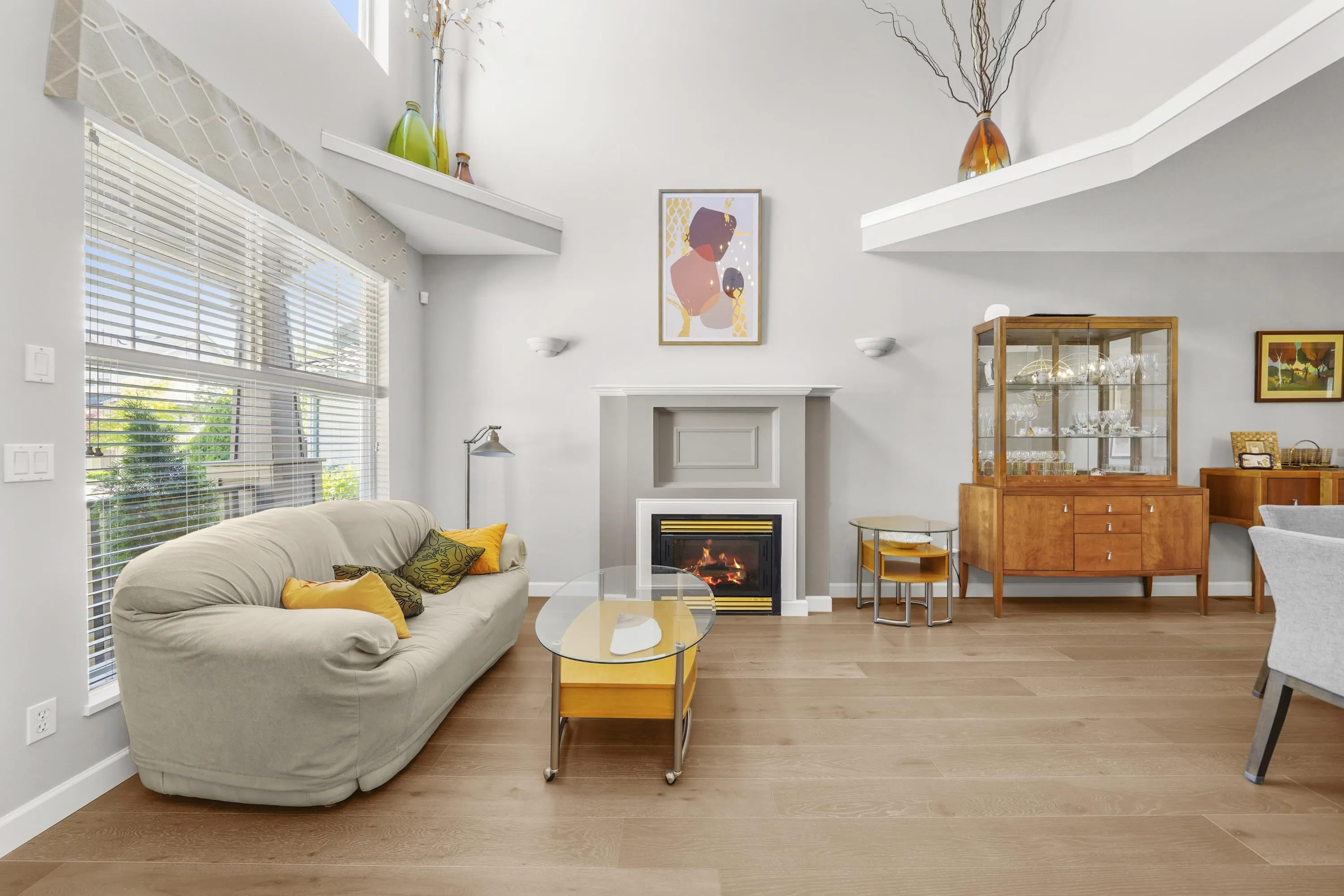 1220 Yangtze Place