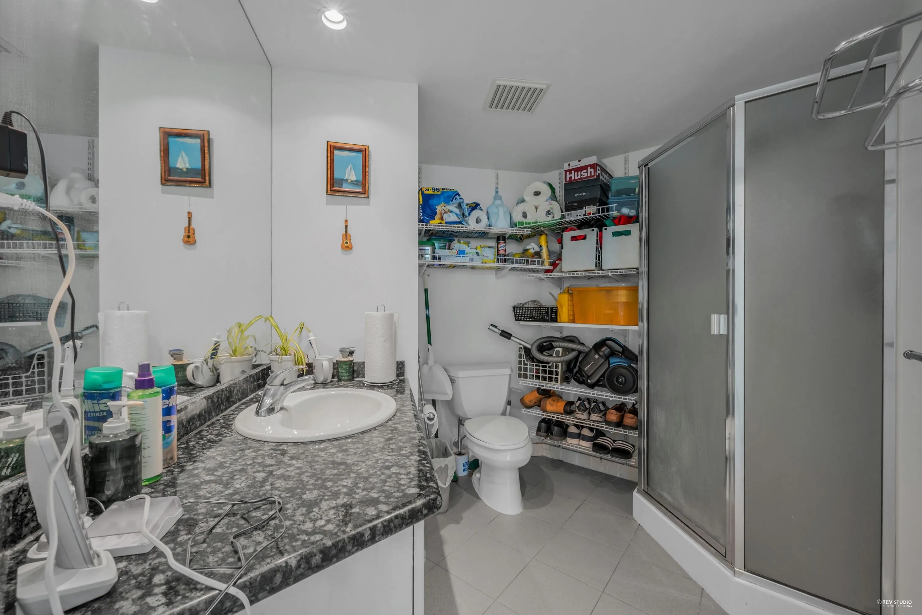 1801 6088 Willingdon Avenue