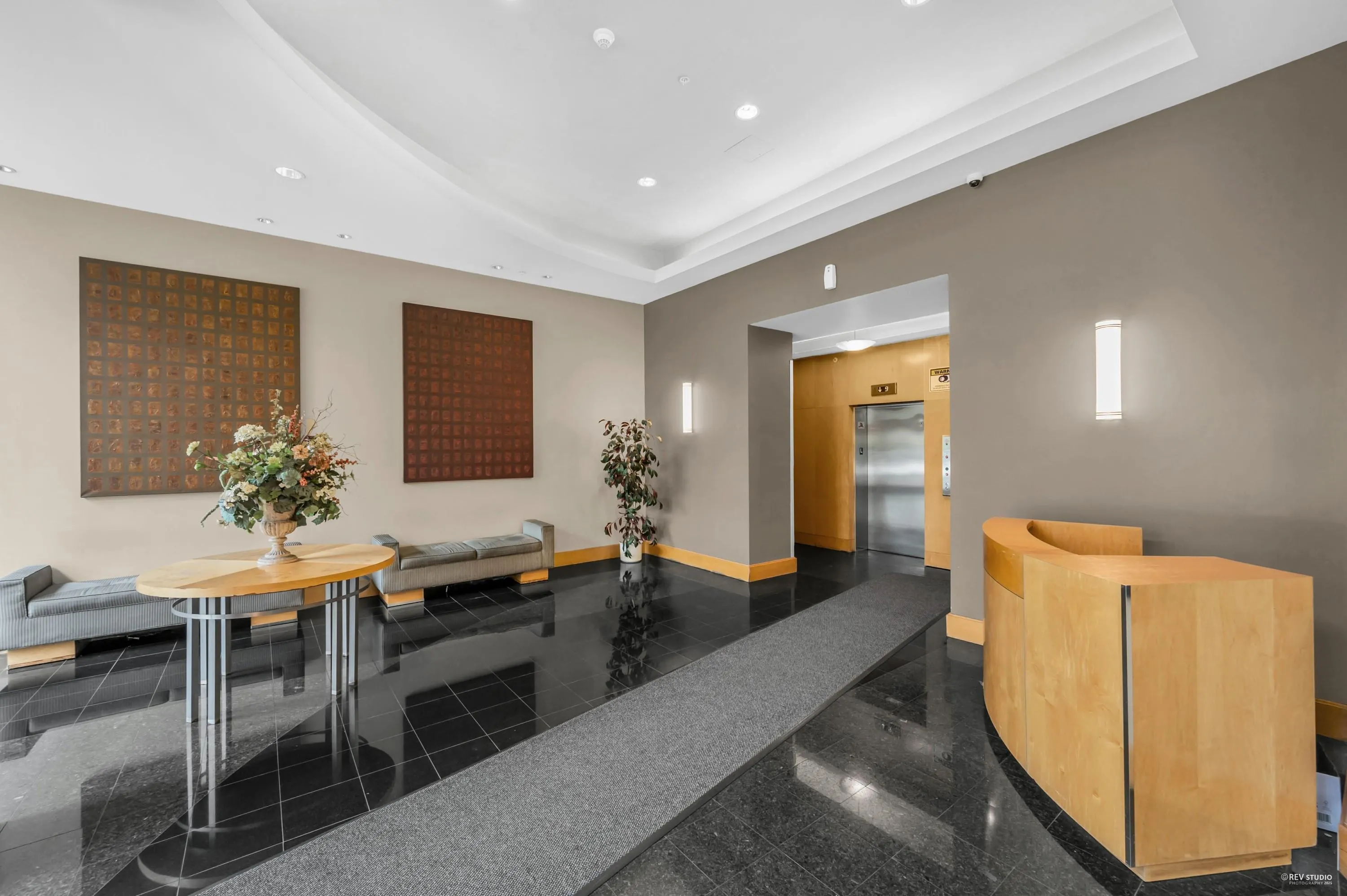 1801 6088 Willingdon Avenue