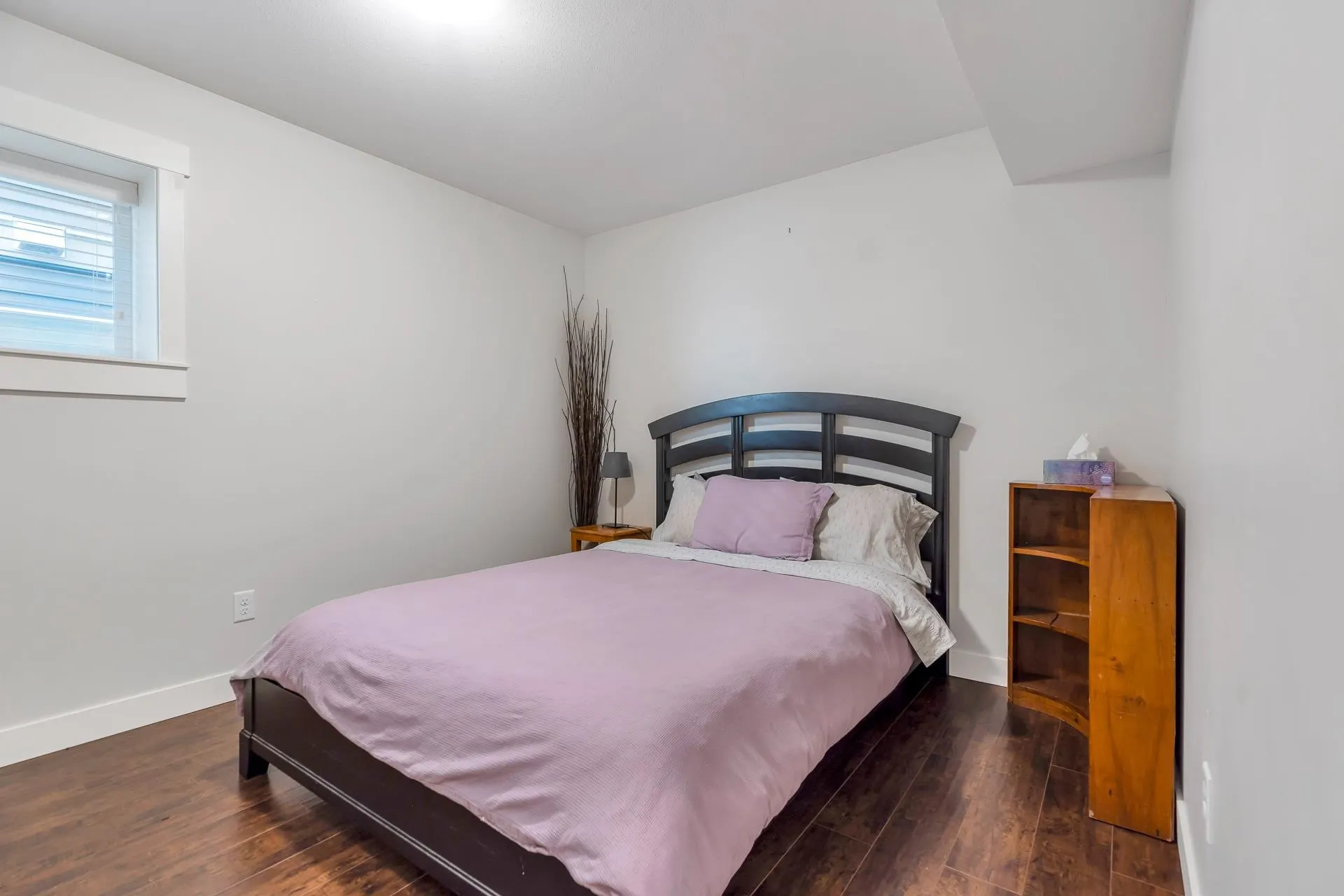 6184 Rexford Drive