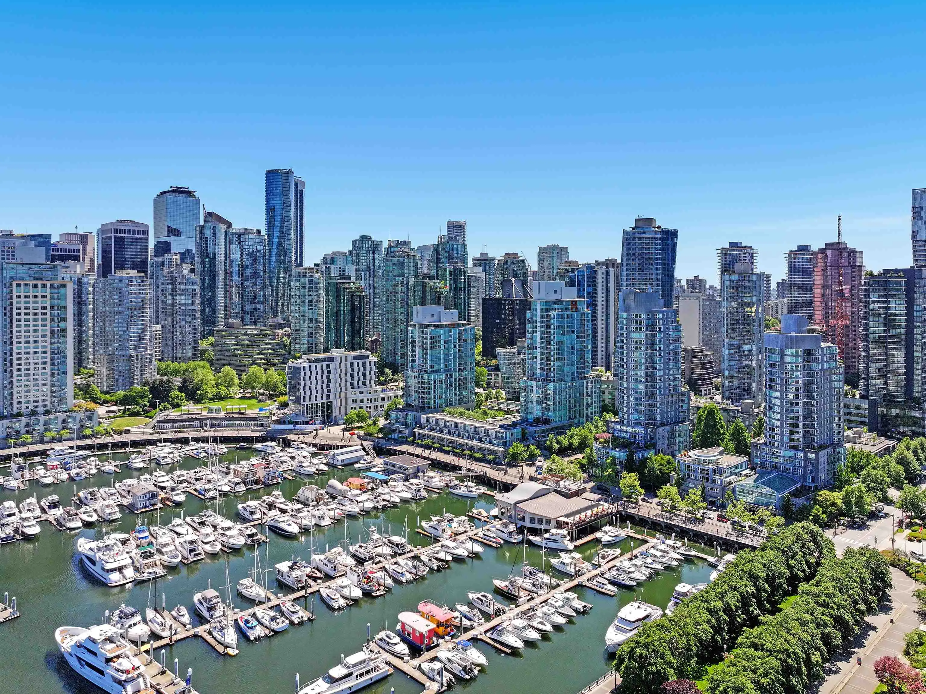 L302 1550 Coal Harbour Quay