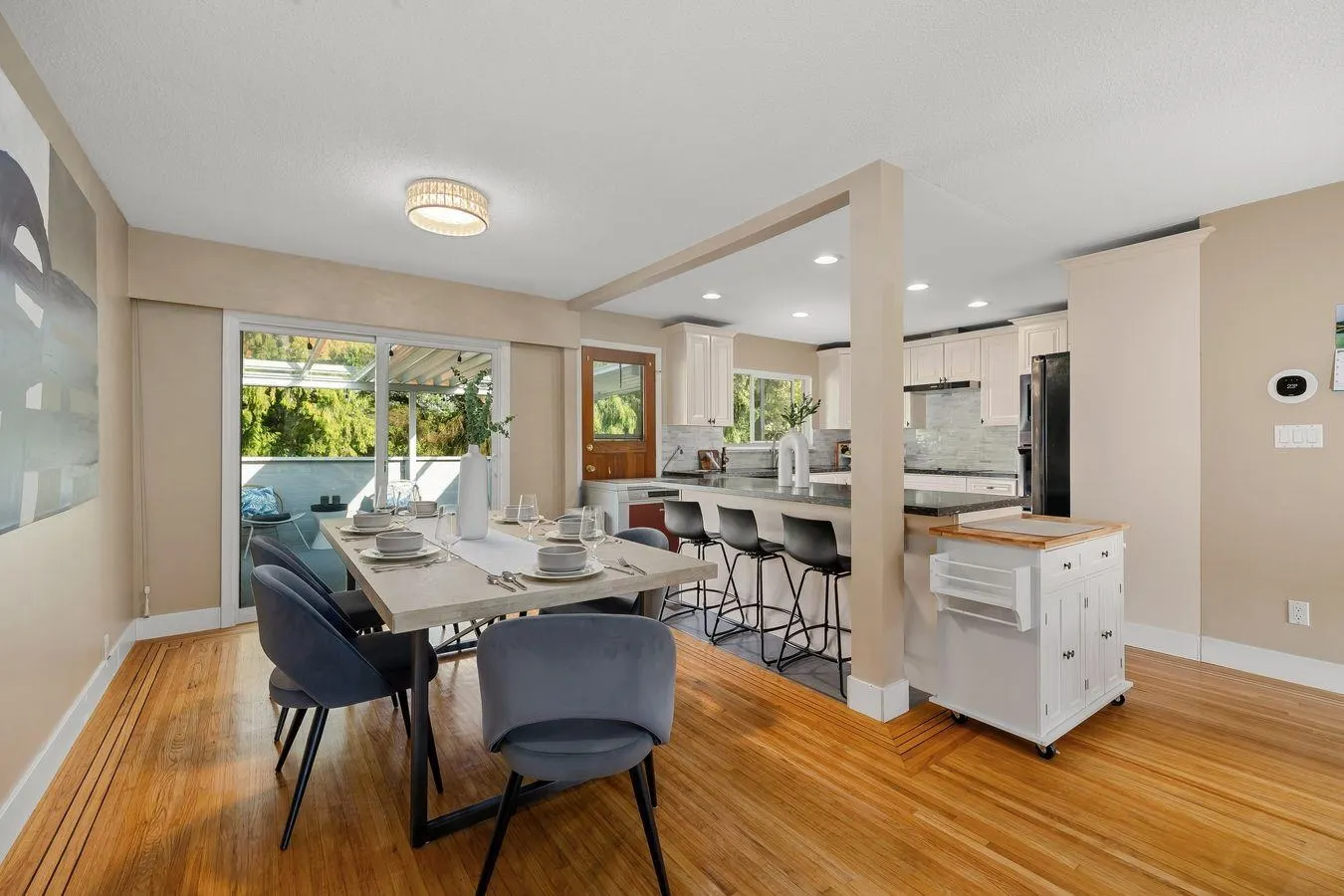 912 Seacrest Court