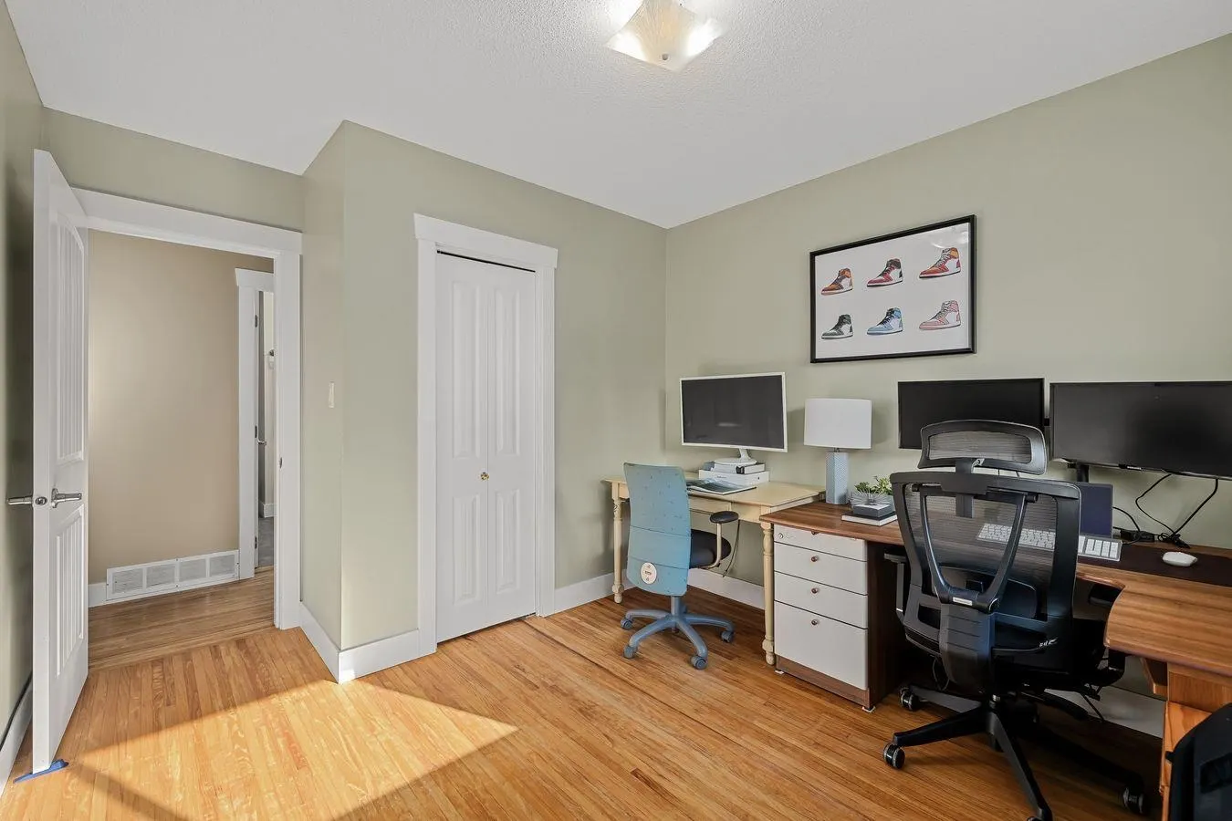 912 Seacrest Court