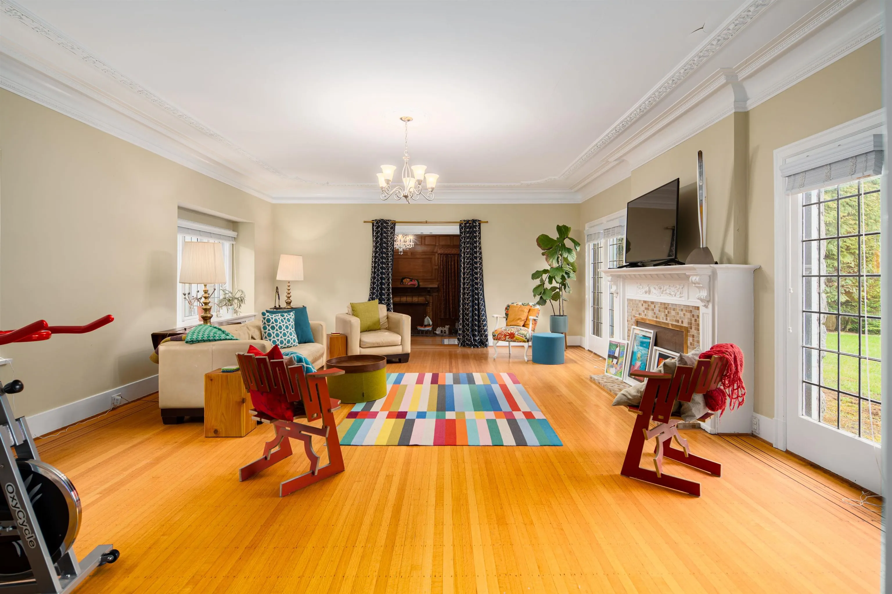 1678 Somerset Crescent