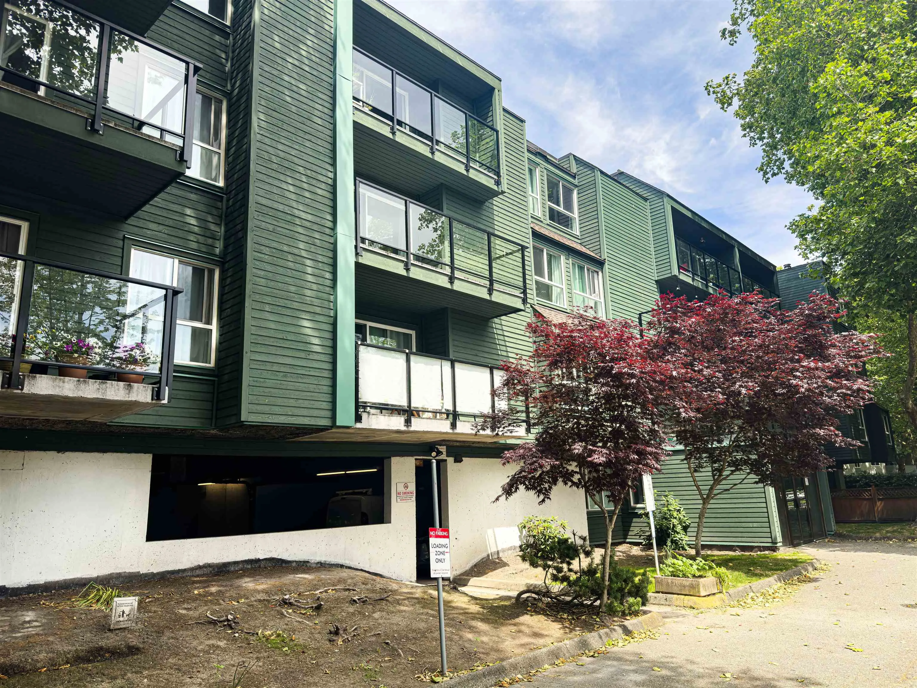 204 8591 Westminster Highway