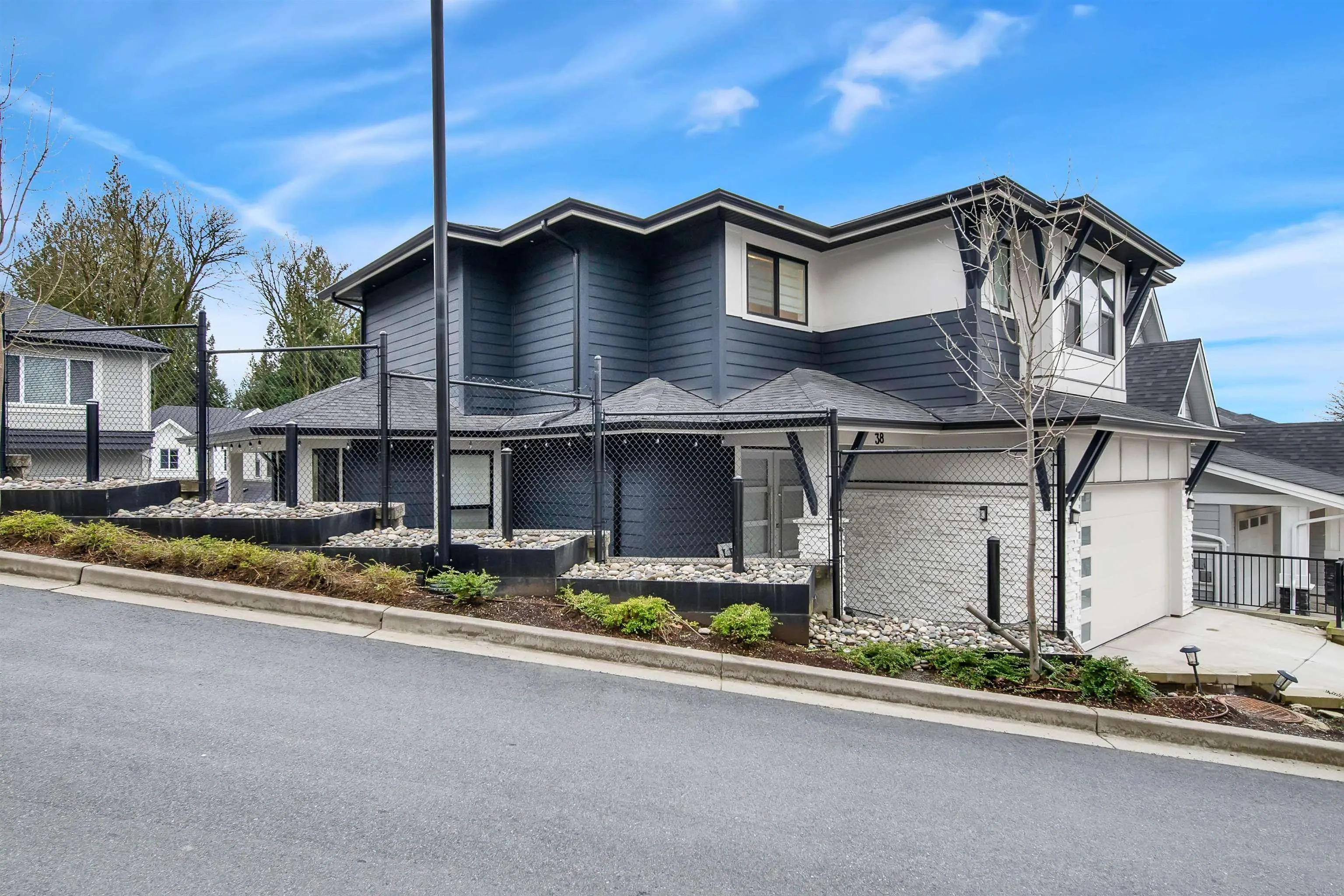 38 4217 Old Clayburn Road
