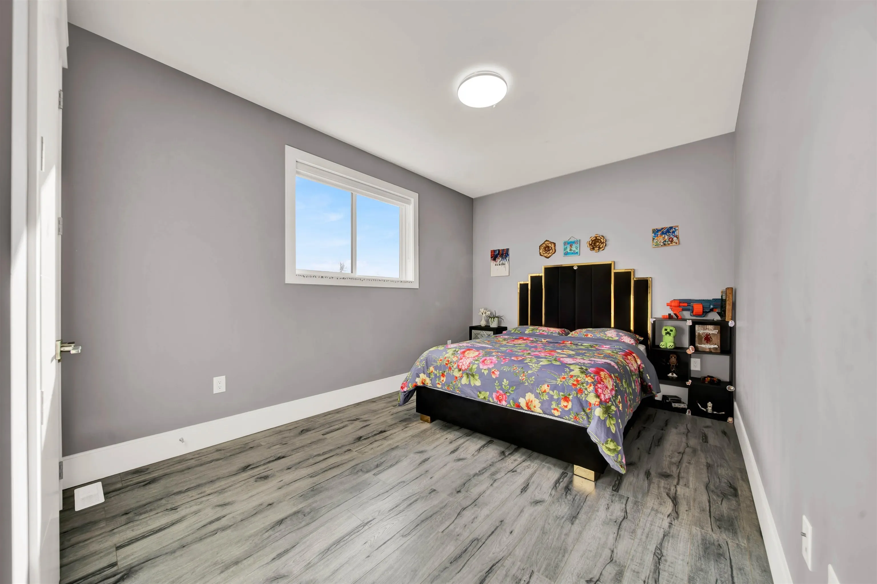 38 4217 Old Clayburn Road