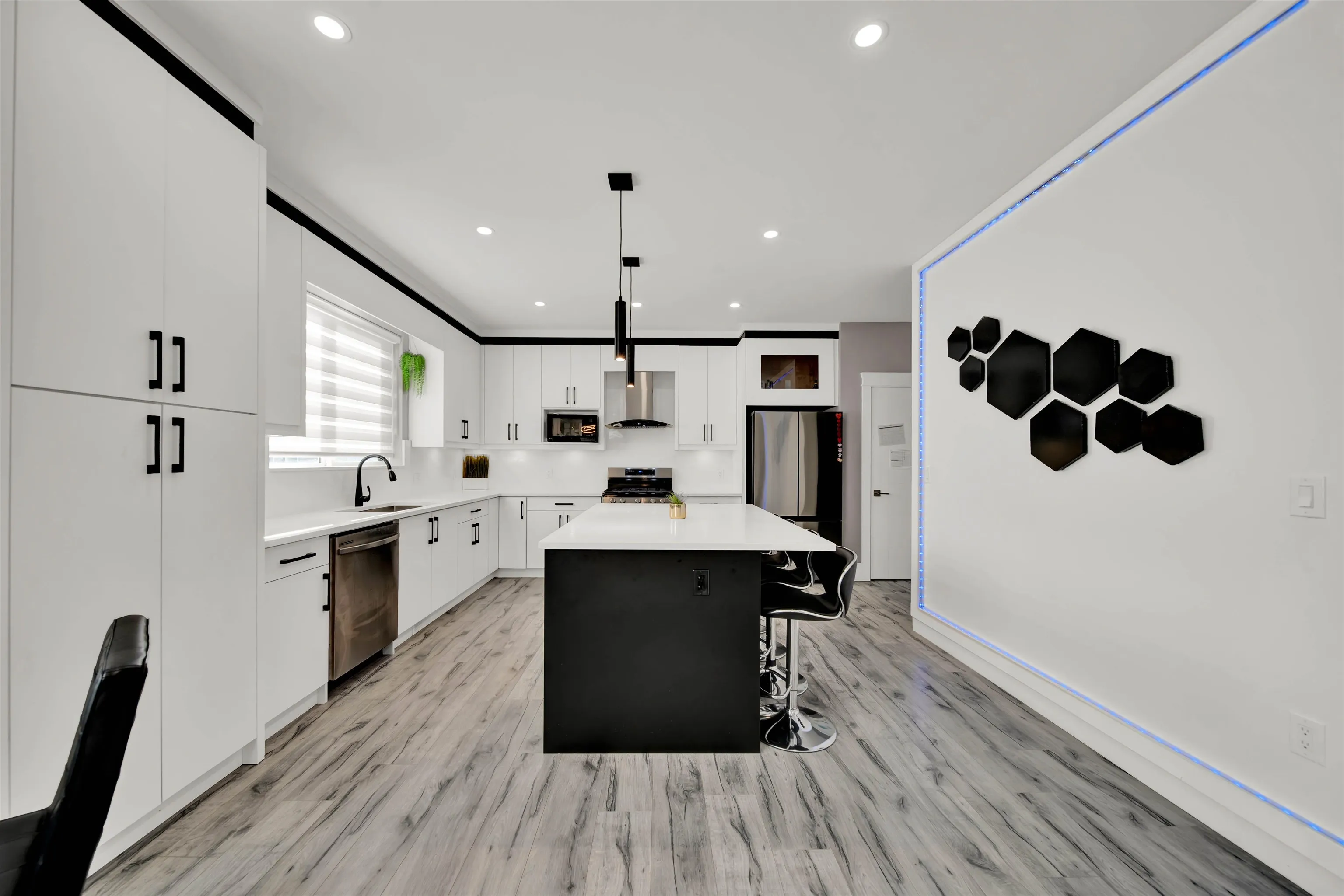 38 4217 Old Clayburn Road