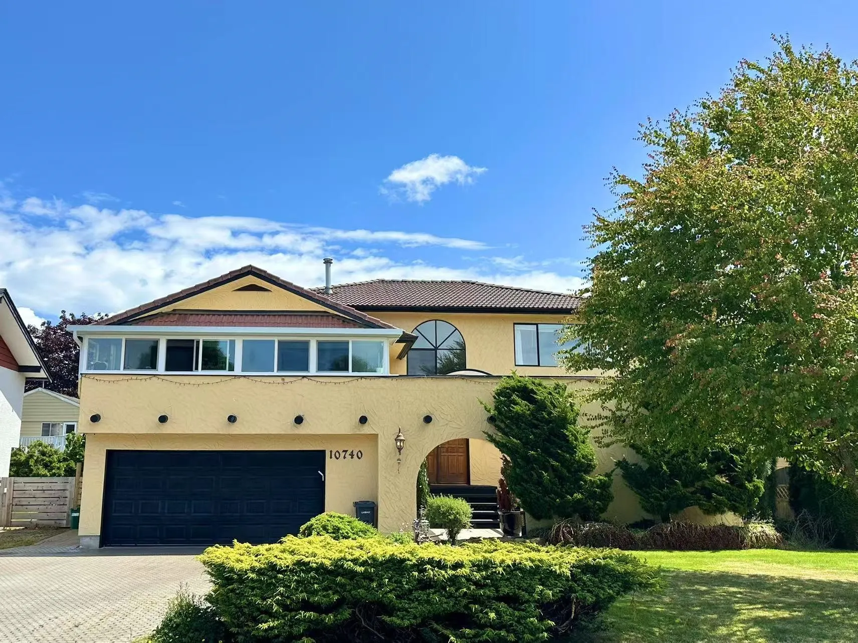 10740 Rosecroft Crescent