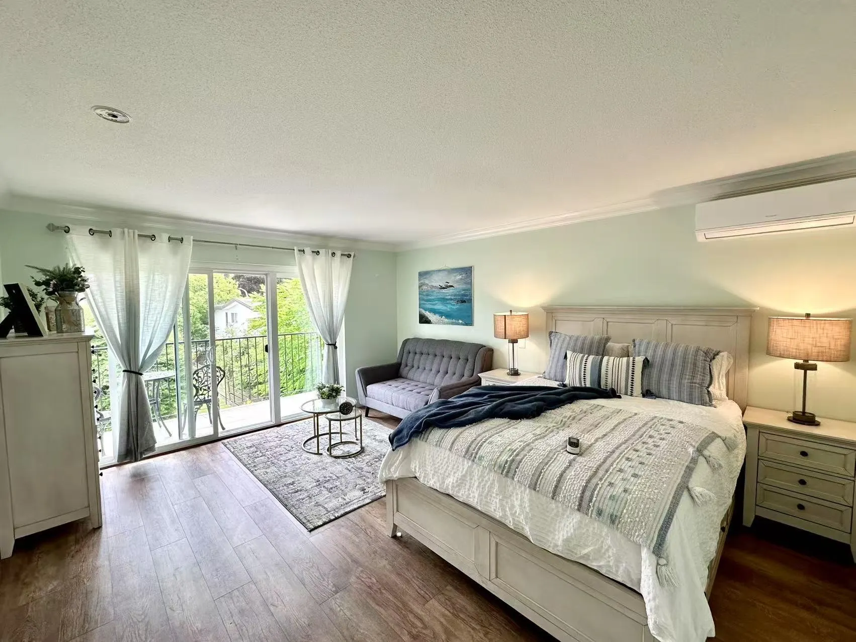 10740 Rosecroft Crescent