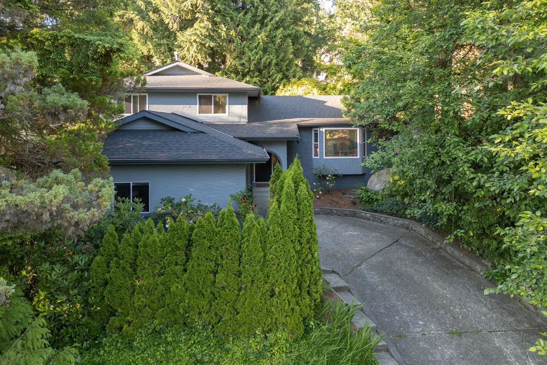 9 Symmes Bay