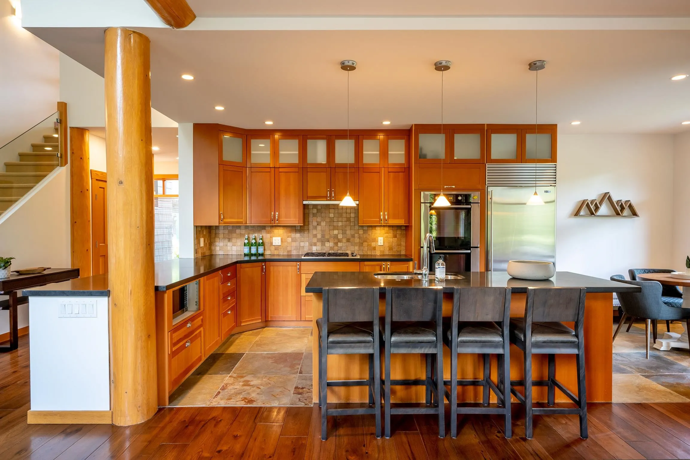 8398 Glen Abbey Lane