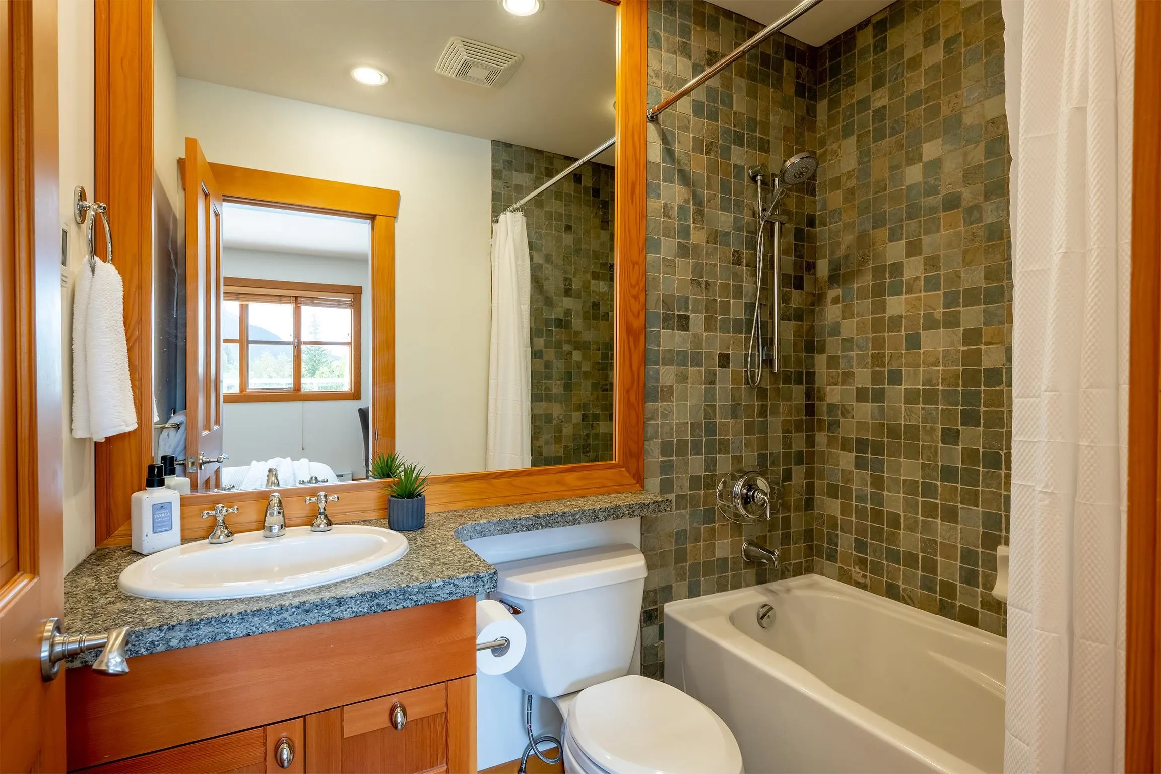 8398 Glen Abbey Lane