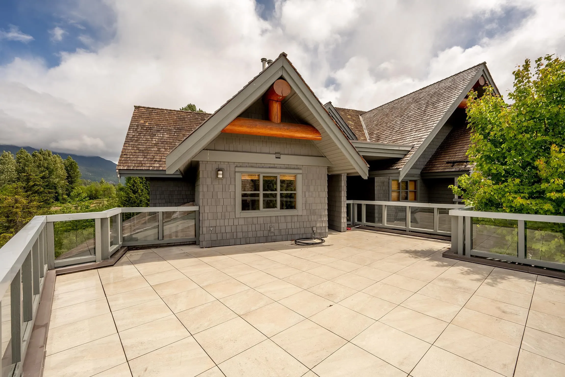 8398 Glen Abbey Lane